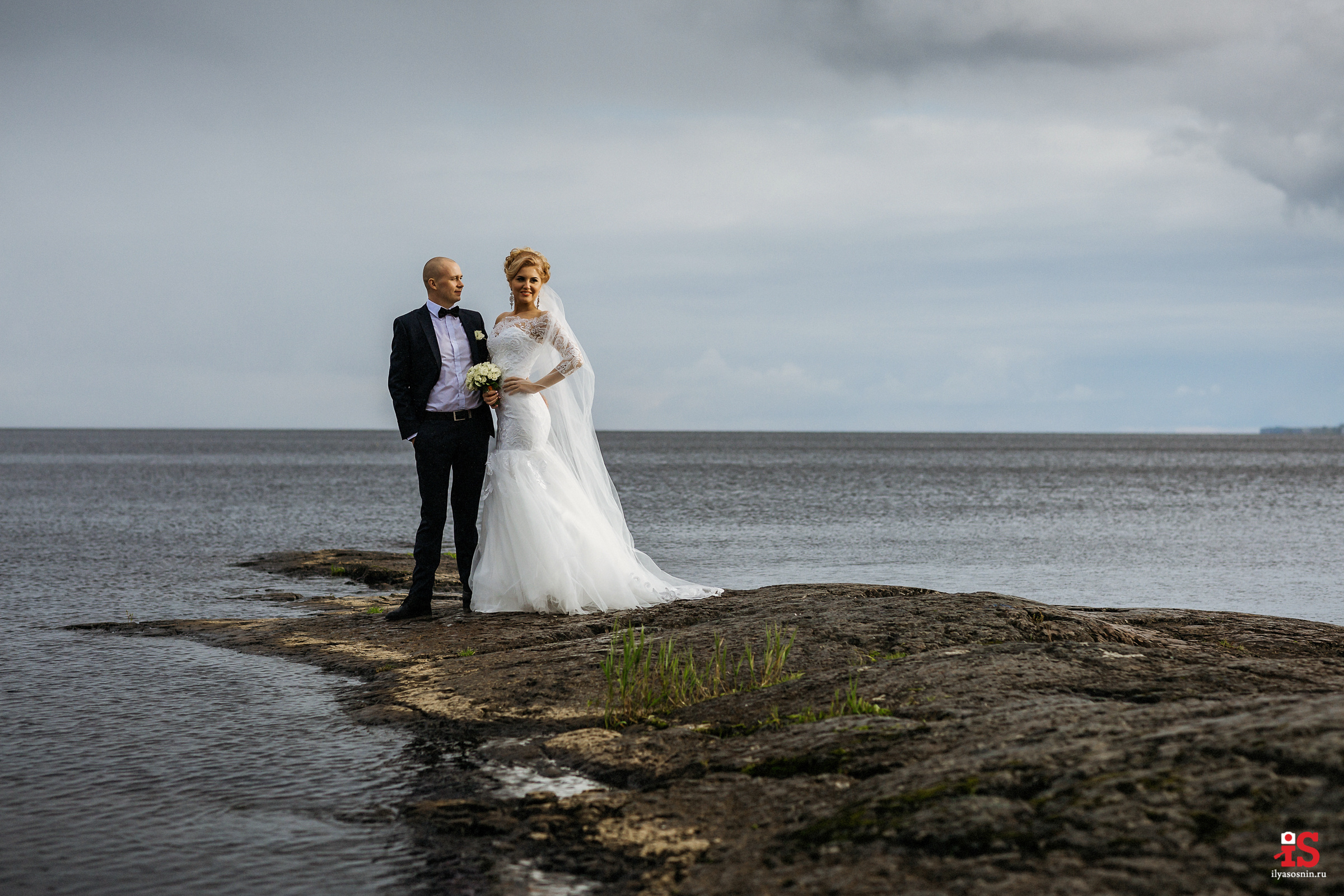 Фотограф на свадьбу Петрозаводск. Профессиональный фотограф Петрозаводск Илья Соснин