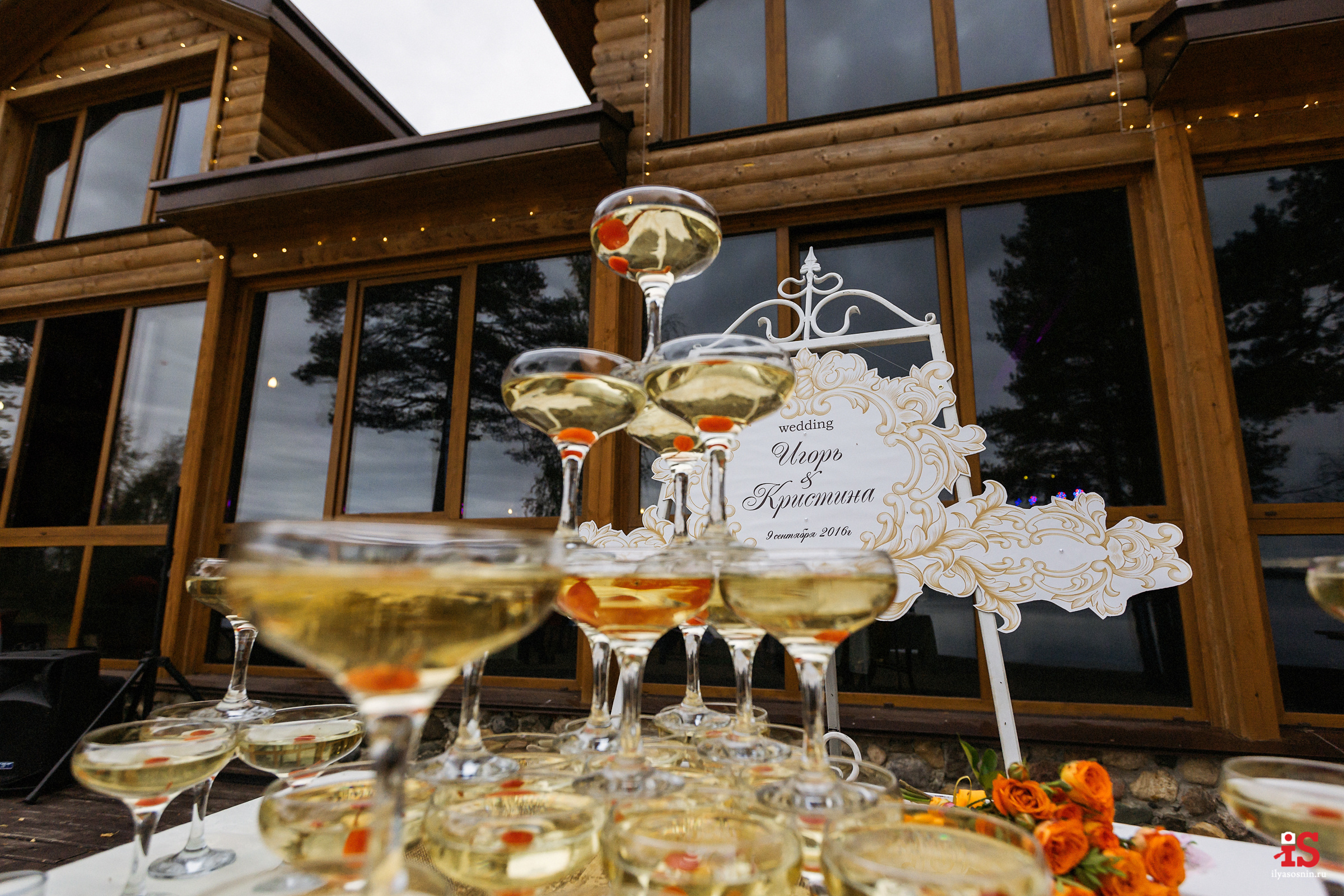 Фотограф на свадьбу Петрозаводск. Профессиональный фотограф Петрозаводск Илья Соснин