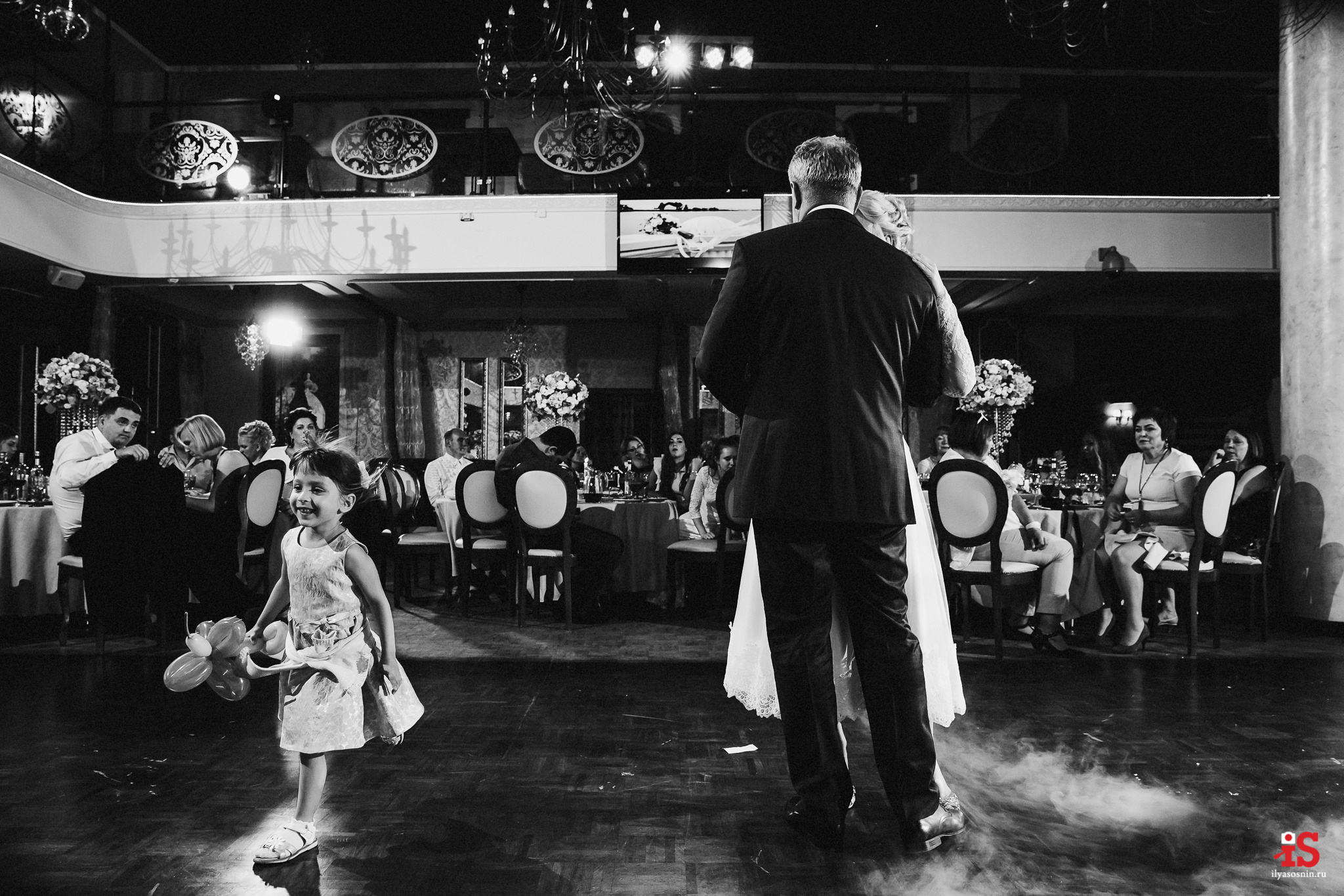 Фотограф свадебный Питер. Профессиональный фотограф Петрозаводск Илья Соснин