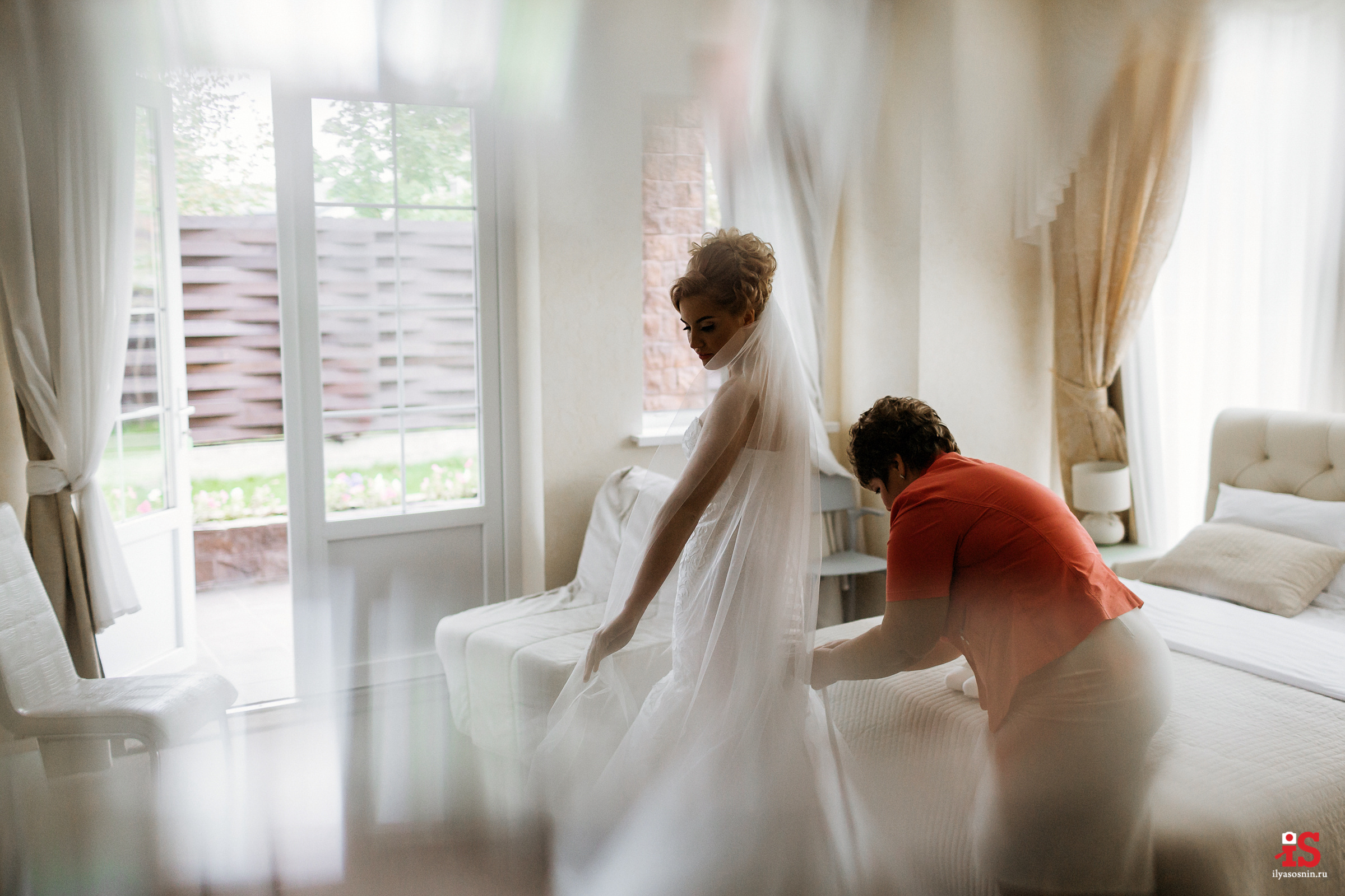 Фотограф на свадьбу Петрозаводск. Профессиональный фотограф Петрозаводск Илья Соснин
