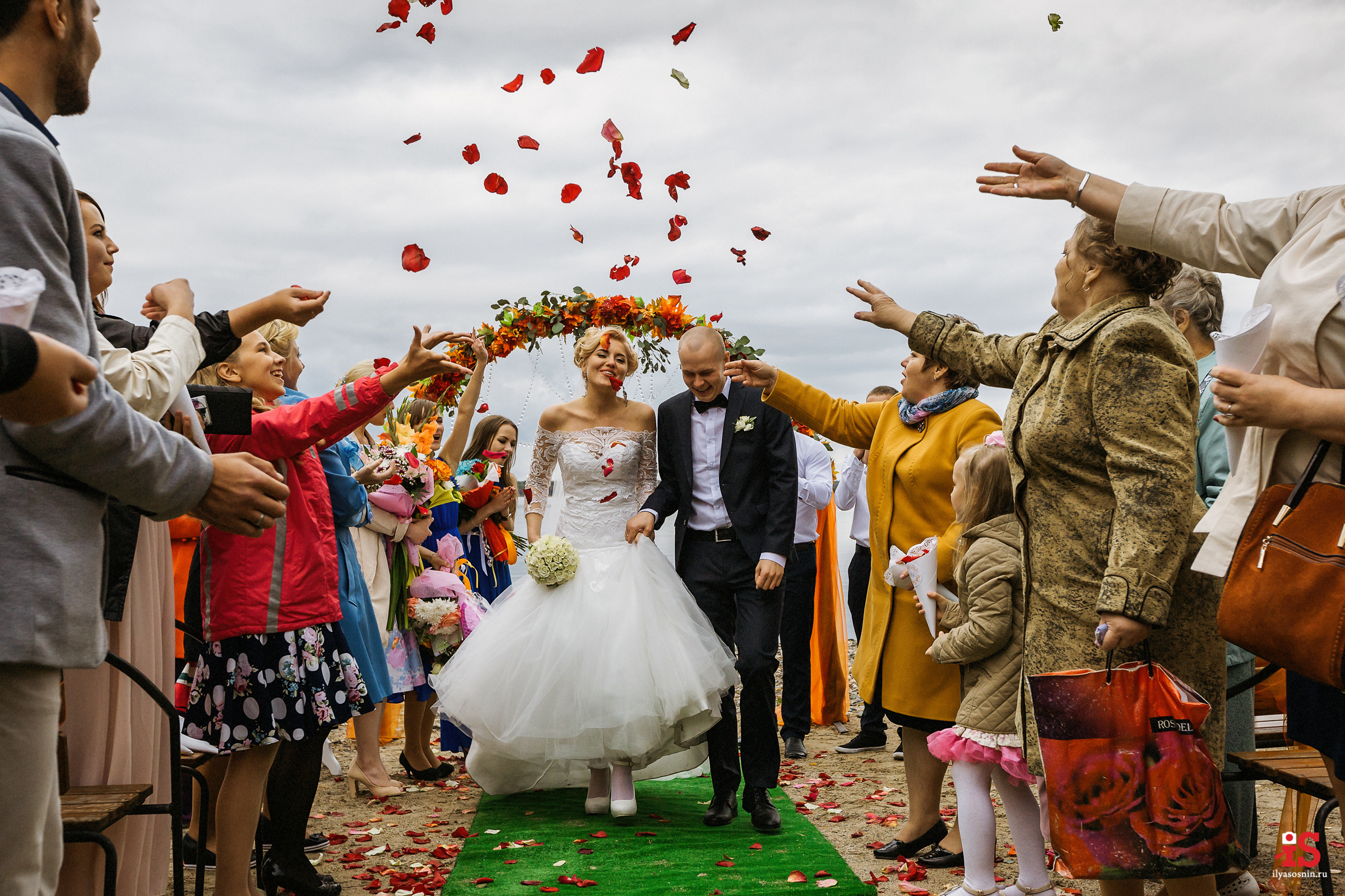 Фотограф на свадьбу Петрозаводск. Профессиональный фотограф Петрозаводск Илья Соснин