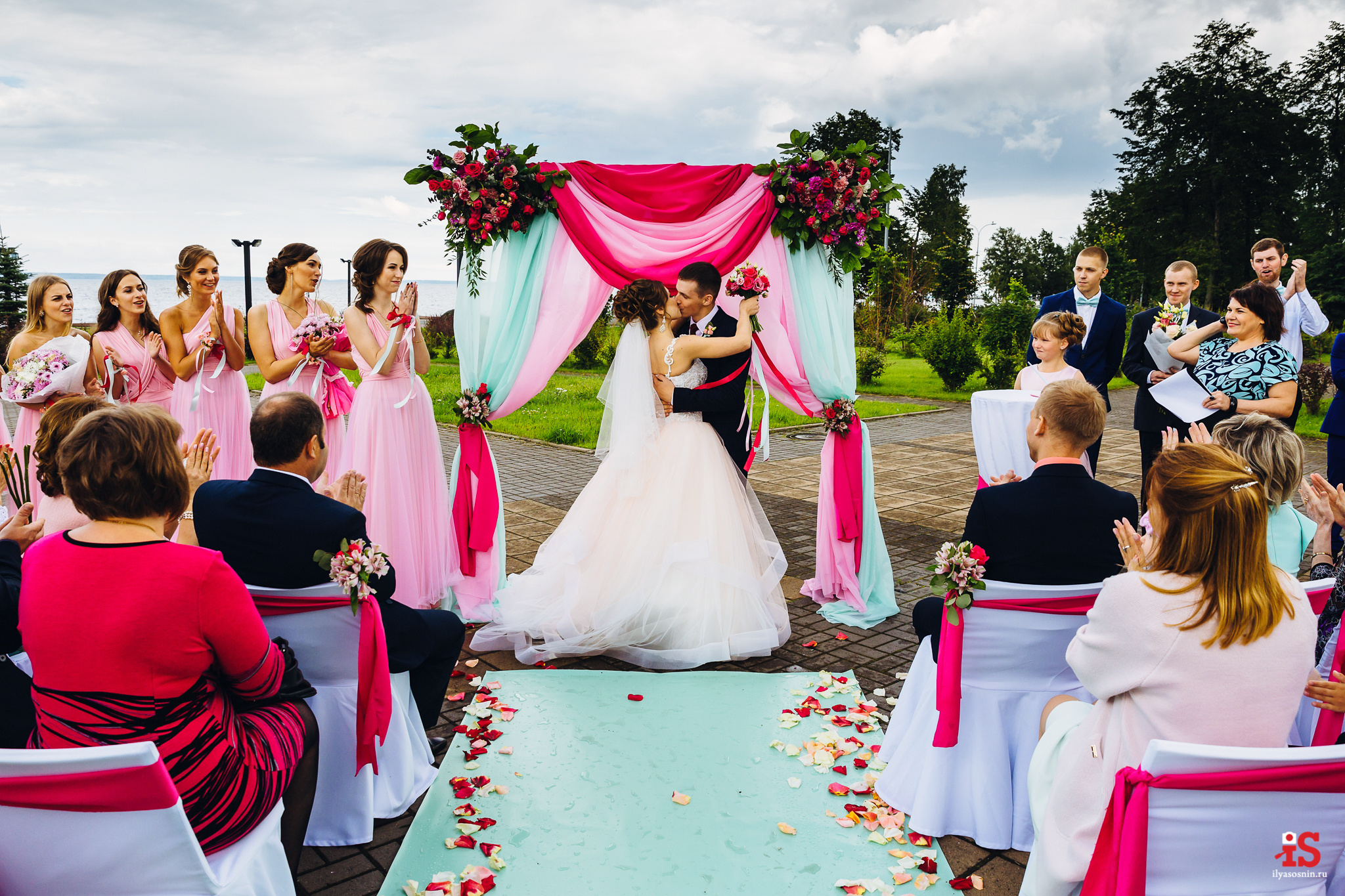 Свадебный фотограф птз. Профессиональный фотограф Петрозаводск Илья Соснин