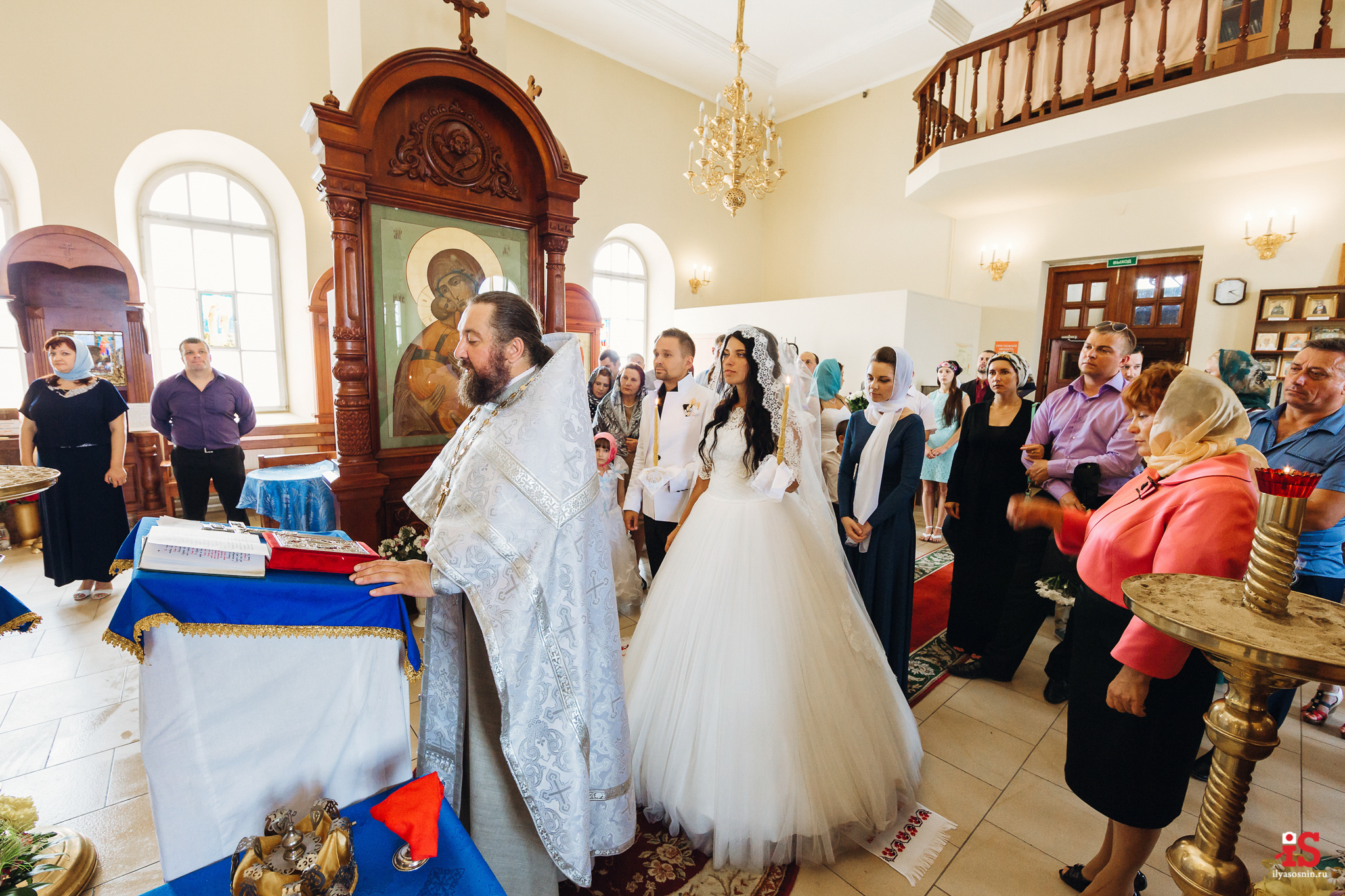 Фотограф на свадьбу Карелия. Профессиональный фотограф Петрозаводск Илья Соснин