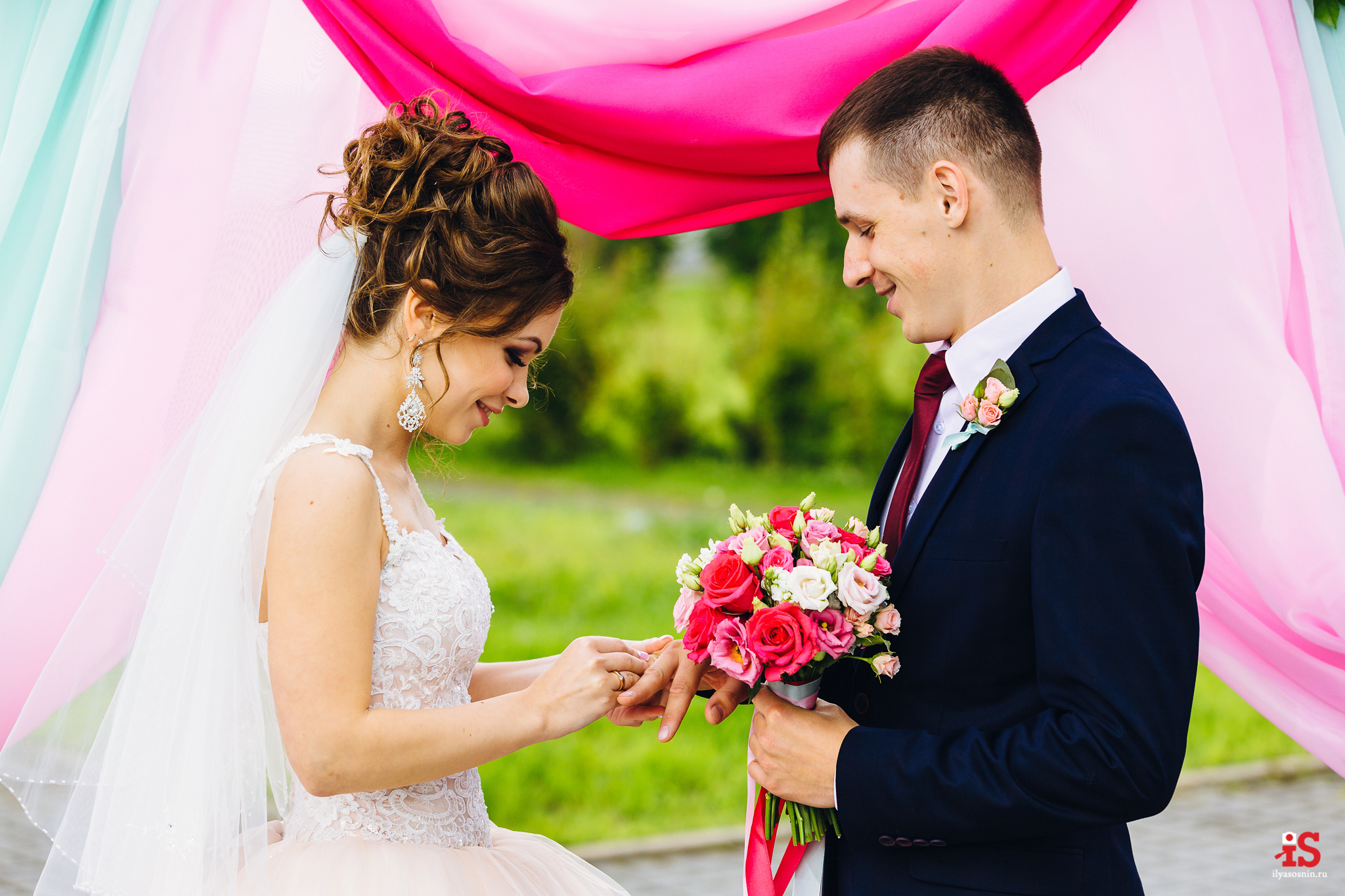 Свадебный фотограф птз. Профессиональный фотограф Петрозаводск Илья Соснин