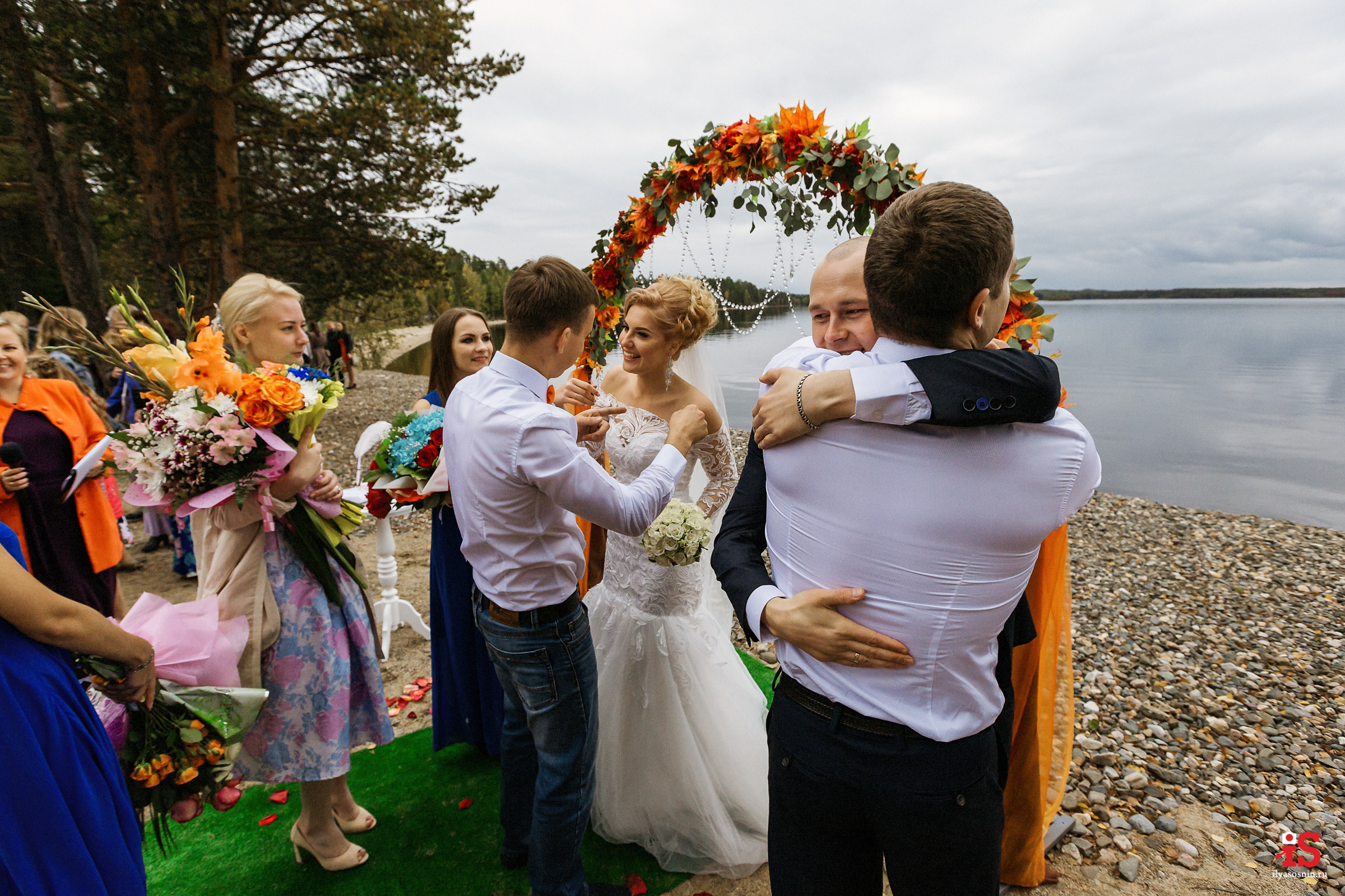 Фотограф на свадьбу Петрозаводск. Профессиональный фотограф Петрозаводск Илья Соснин