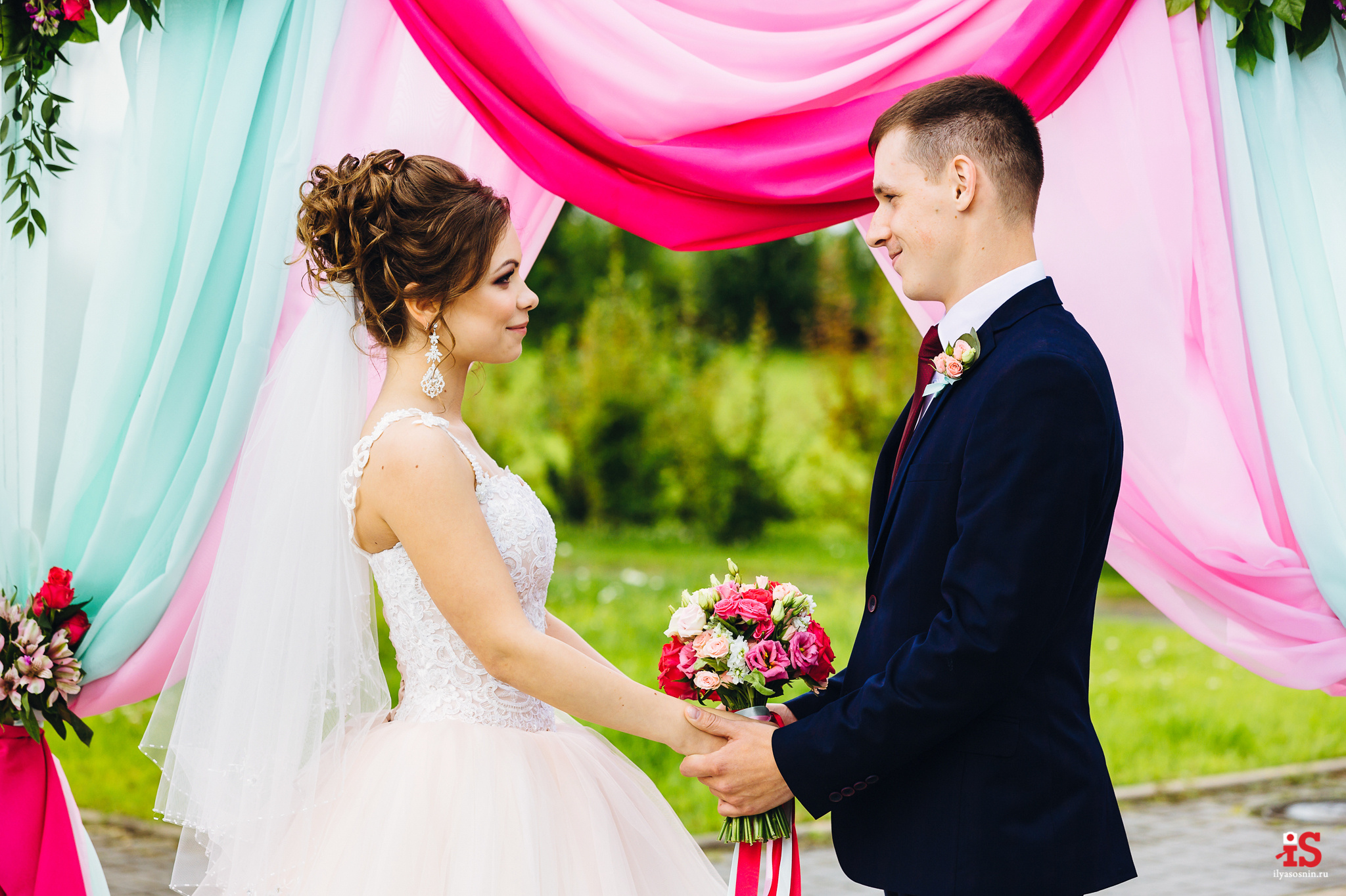 Свадебный фотограф птз. Профессиональный фотограф Петрозаводск Илья Соснин