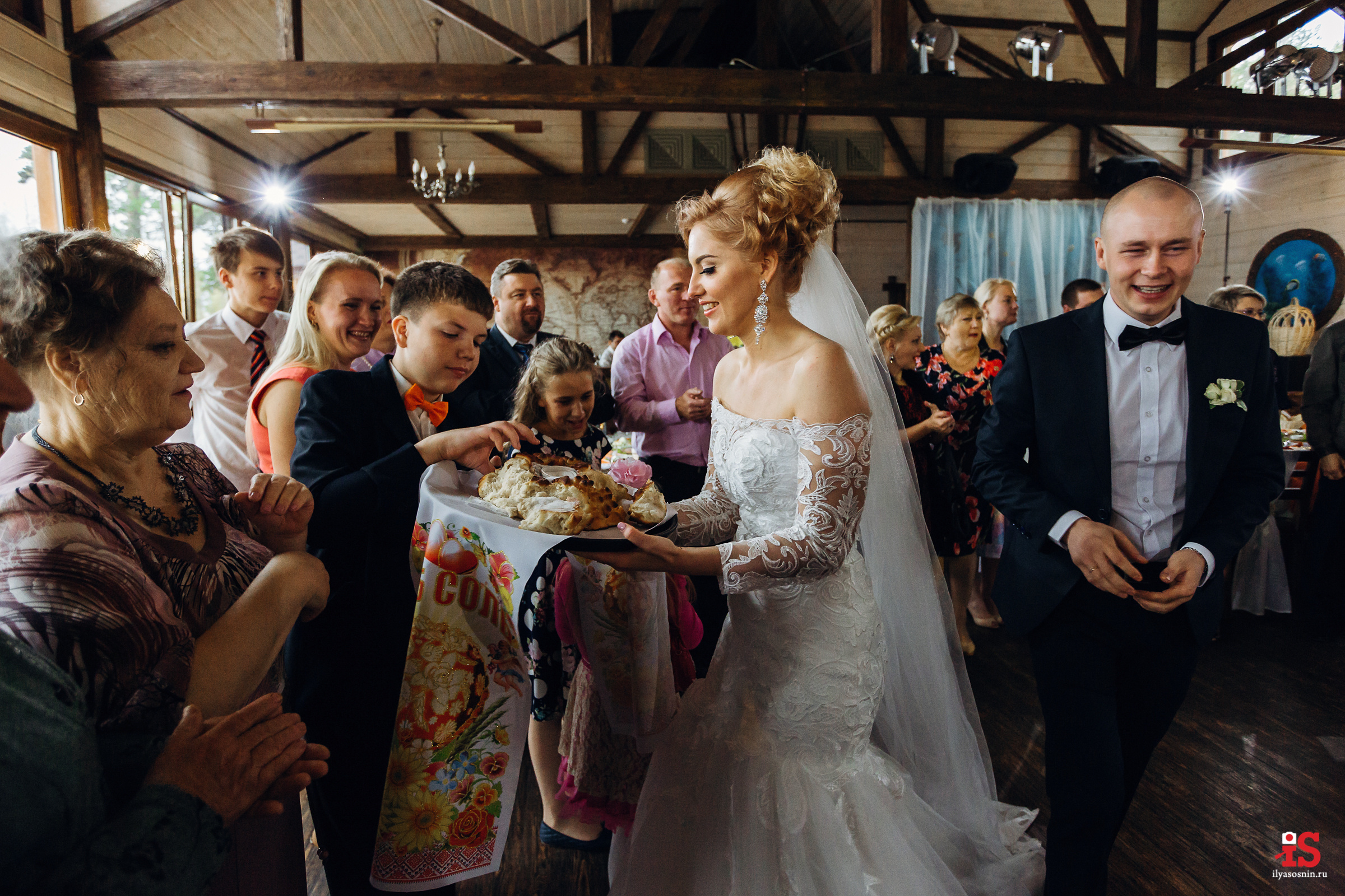 Фотограф на свадьбу Петрозаводск. Профессиональный фотограф Петрозаводск Илья Соснин