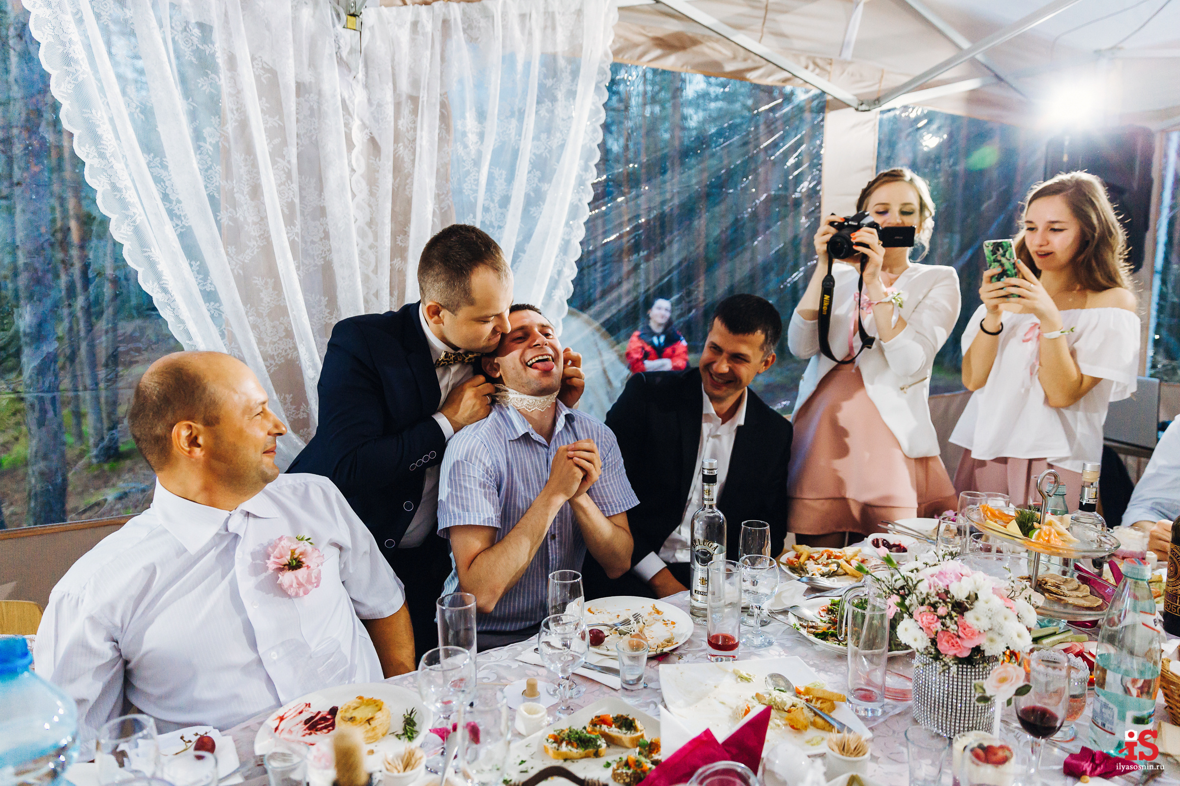 Фотограф на свадьбу Птз. Профессиональный фотограф Петрозаводск Илья Соснин