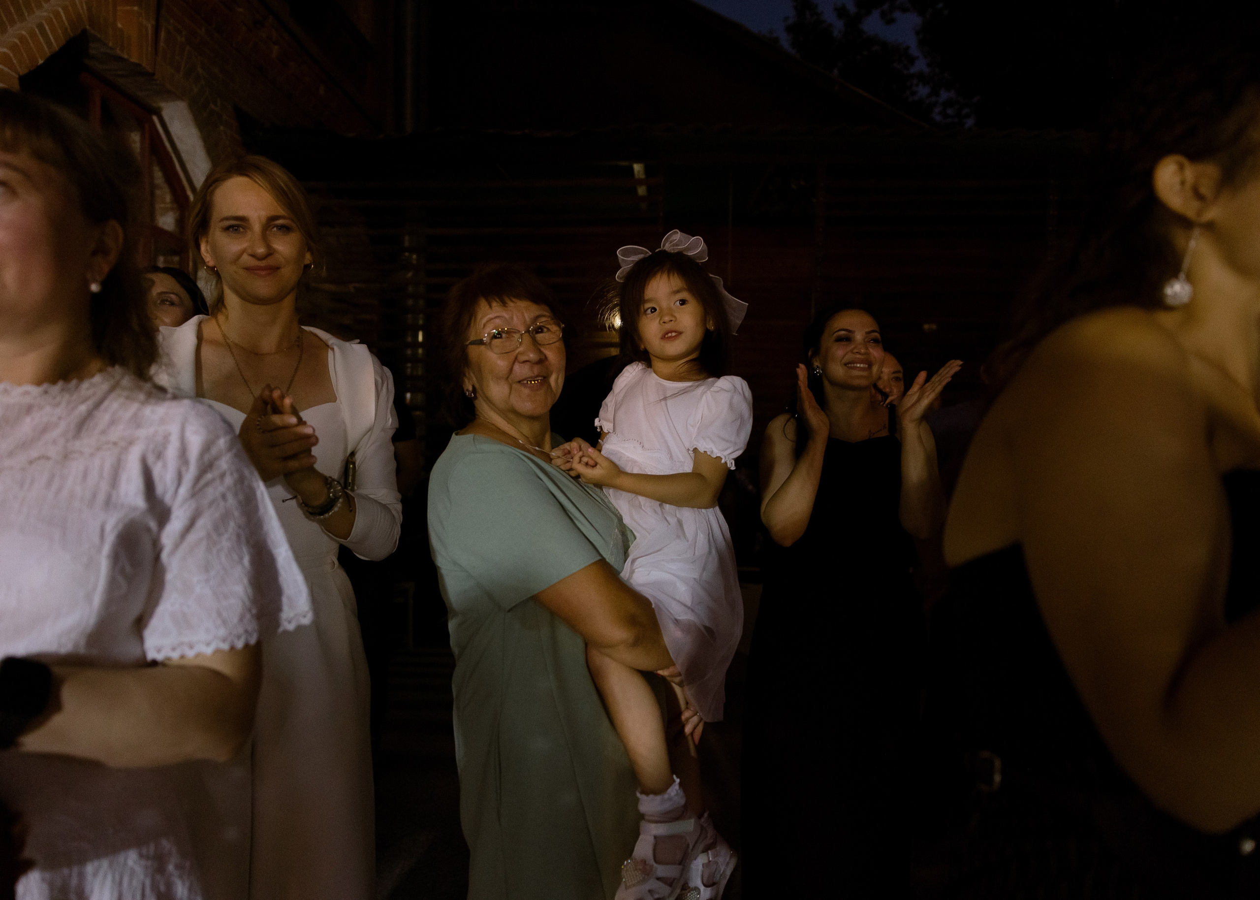 Дмитрий и Алита. Фотограф Эмиль Исякаев