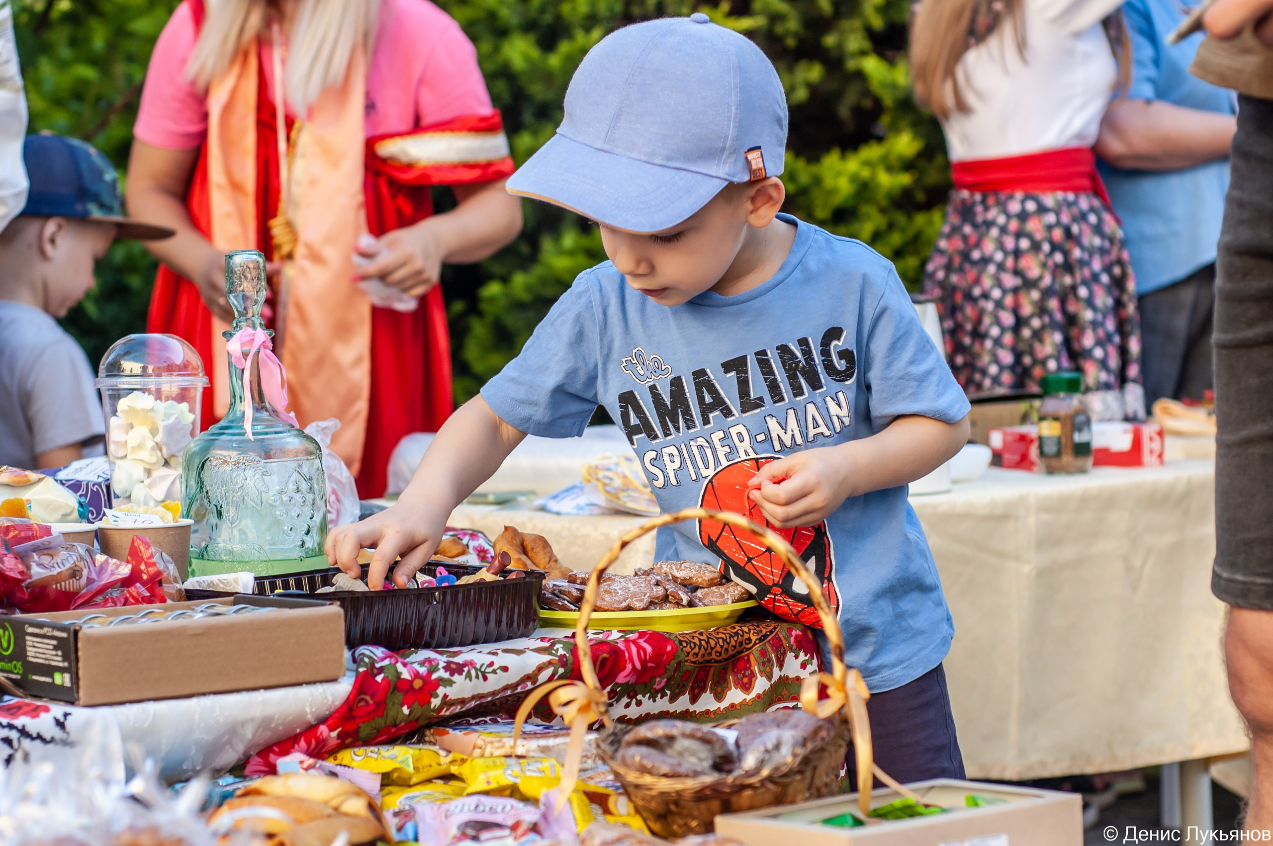 Ярмарка. Свадебный и семейный фотограф Денис Лукьянов в Краснодаре, Краснодарском крае и Республике Крым