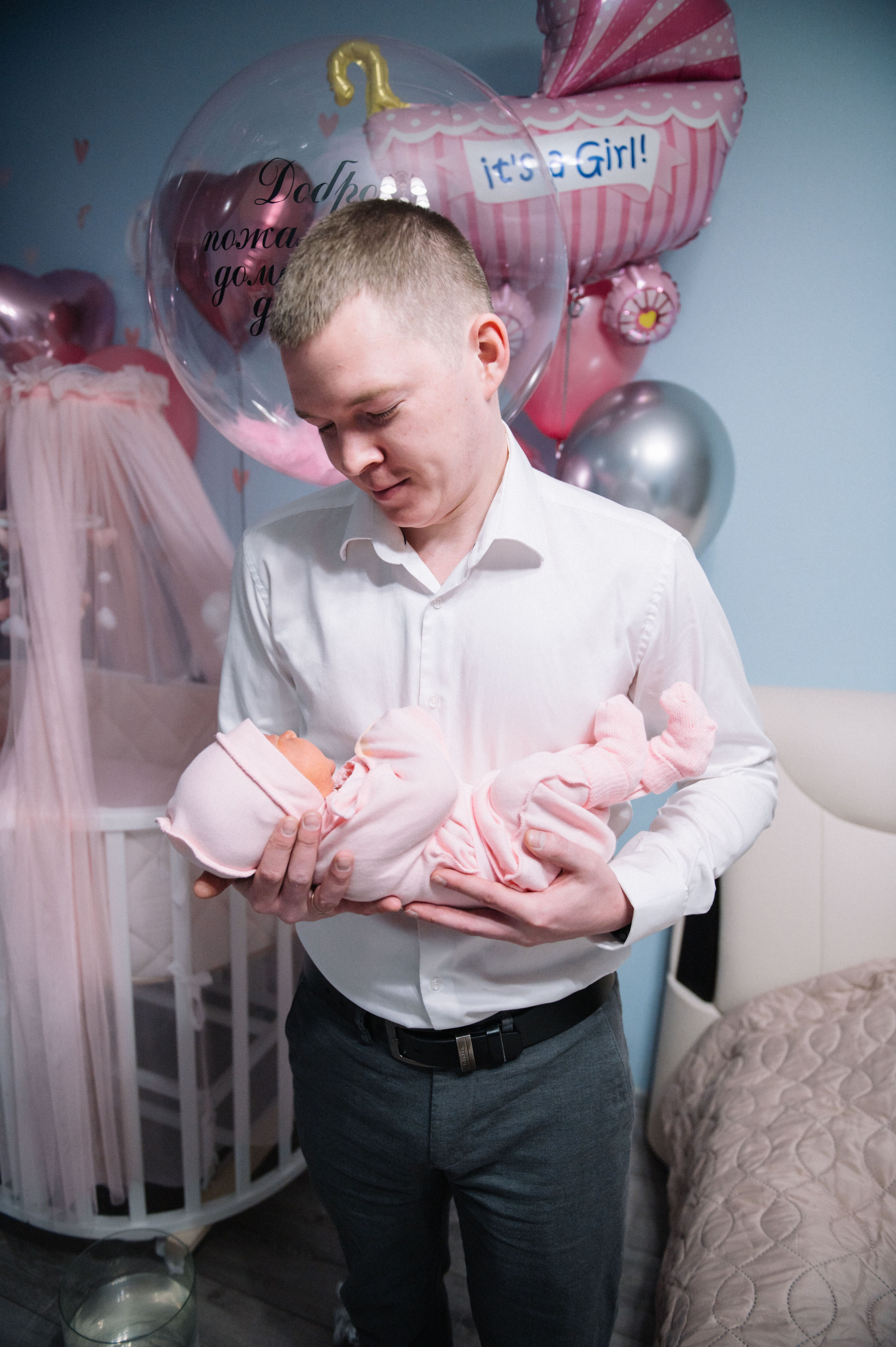 Выписка с роддома. Фотограф в Сургуте Светлана Гибадуллина