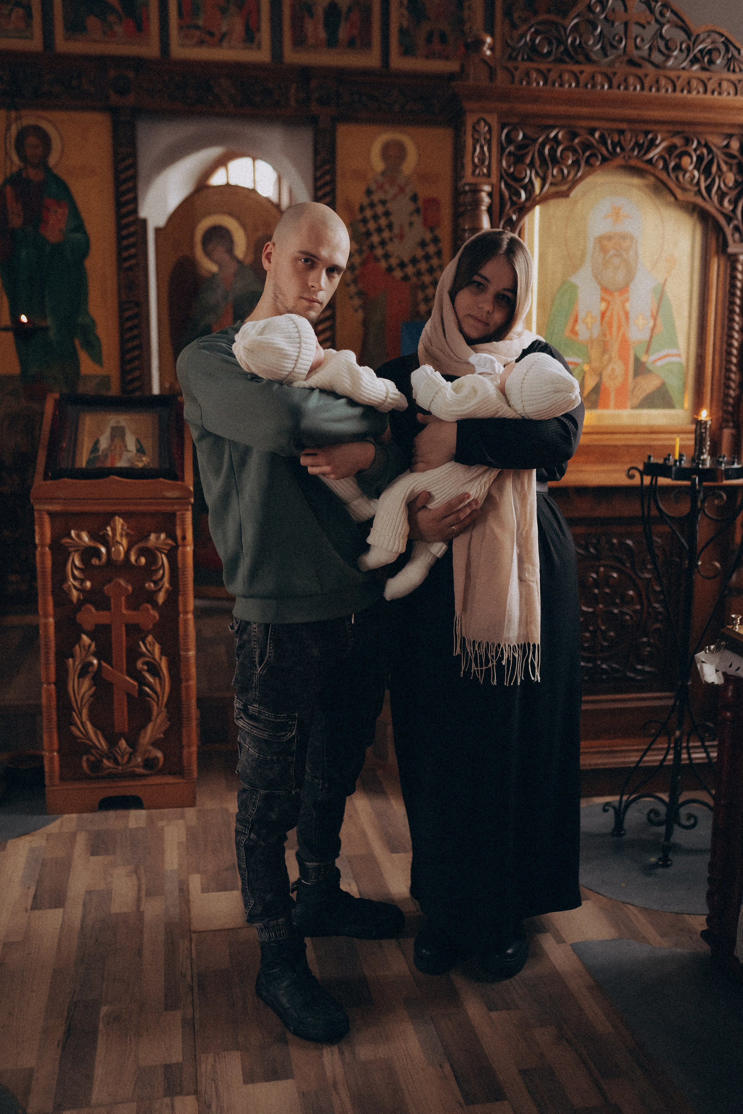 Сестрёнки двойняшки. Фотограф Торопец Кристина Абрамова Kanwellia photography