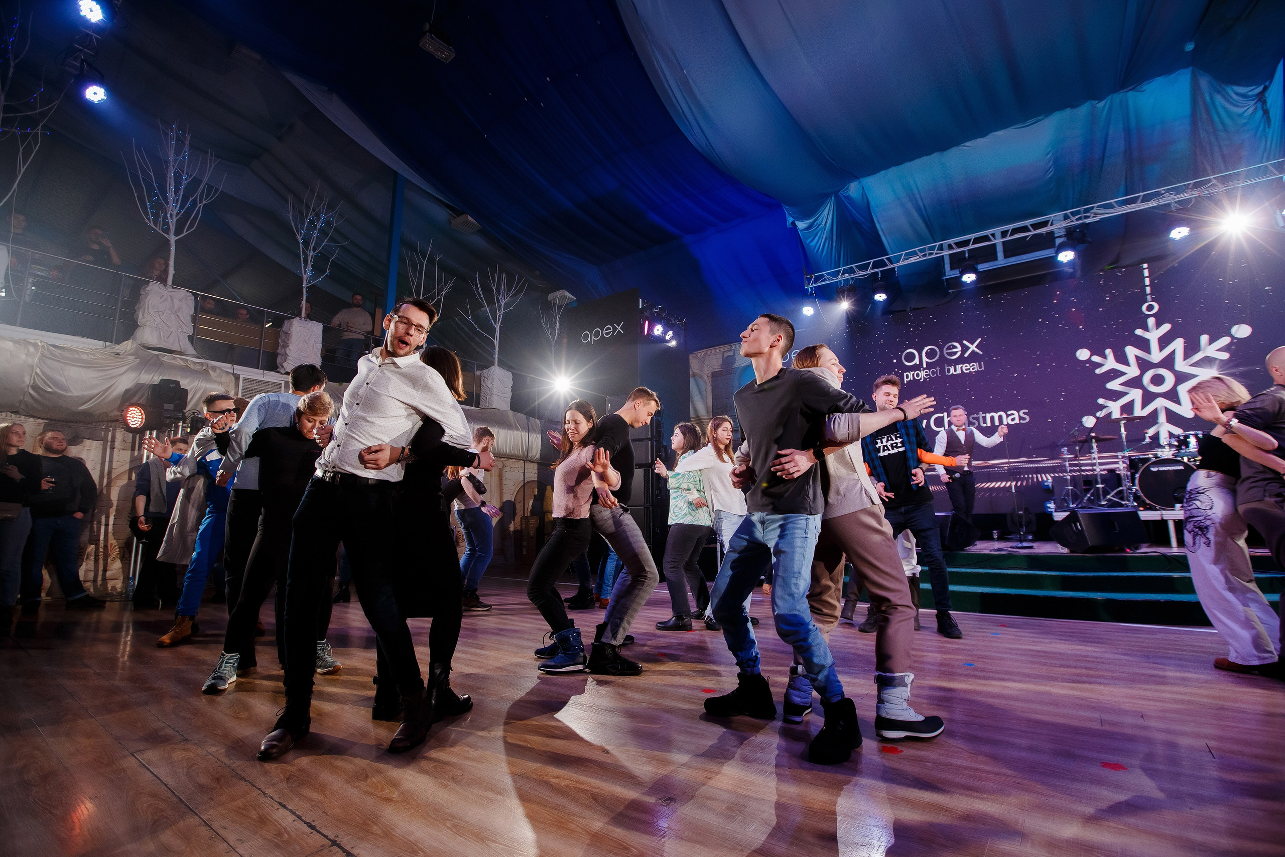 Корпоратив в Тягачева. Фотограф Евгений Меркулов