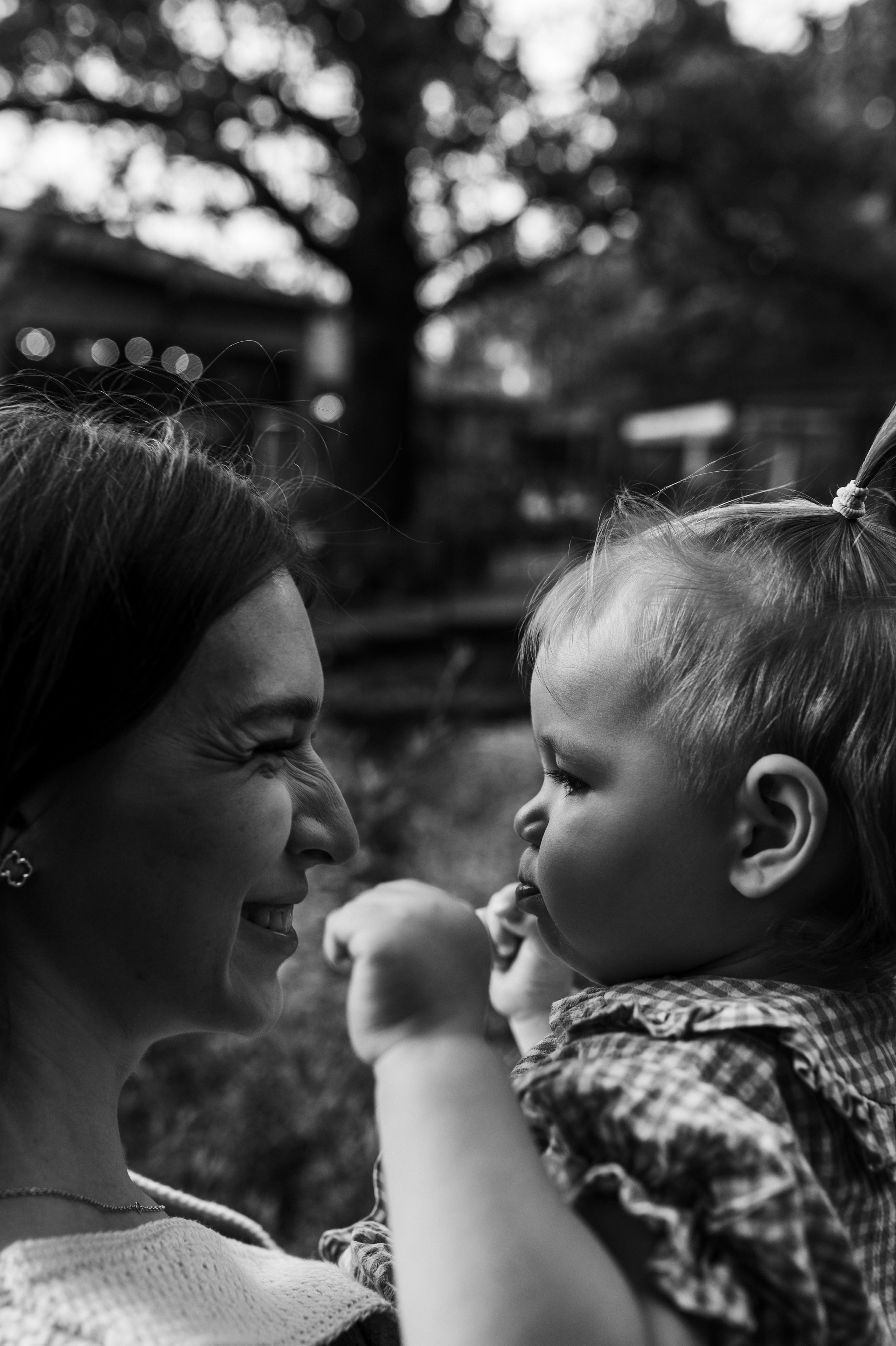 Надя и Алиса в ресторане Кедр. Семейный и свадебный lifestyle-фотограф в Москве Мария Петрова