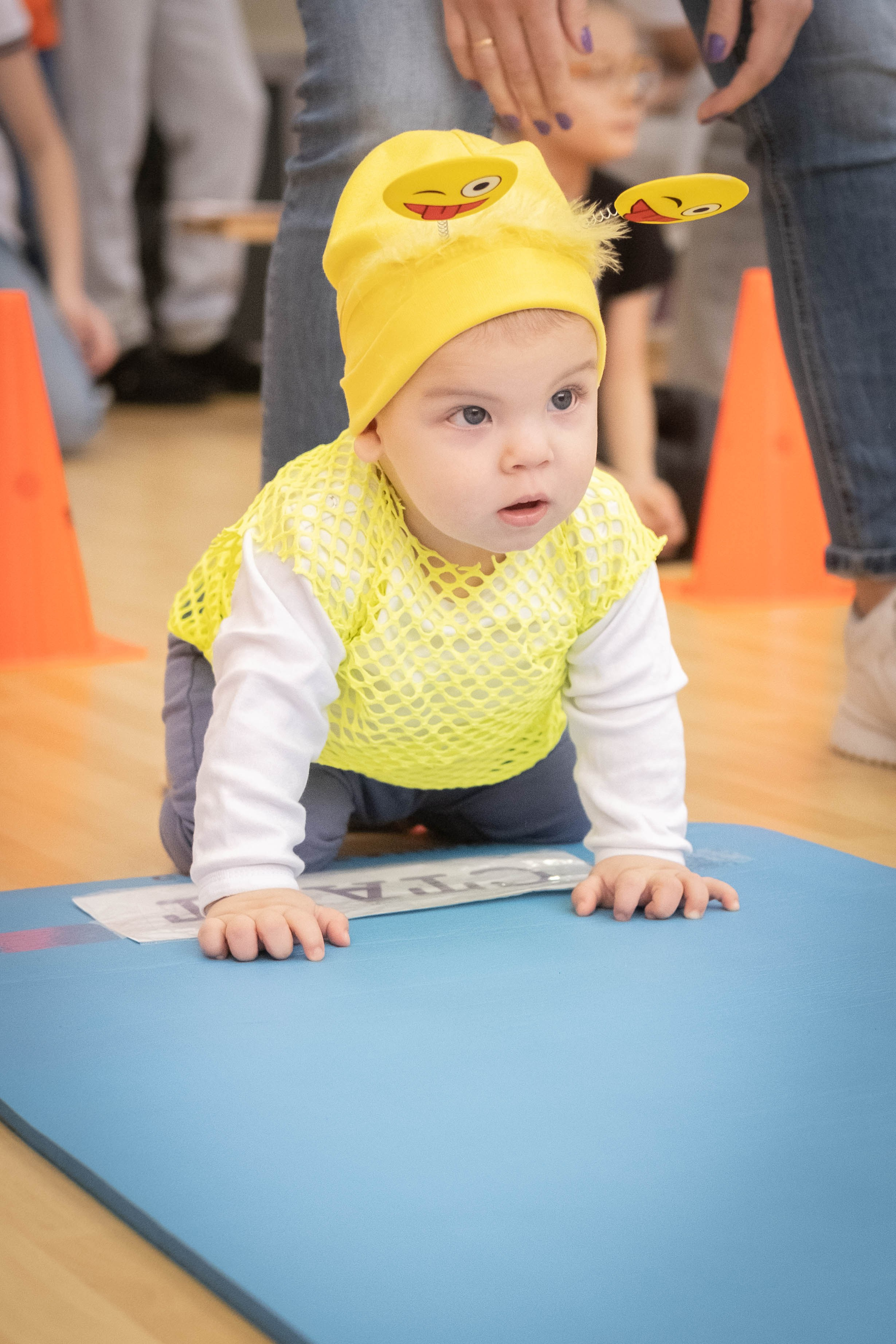Чемпионат ползунков (репортажная). Фотограф Елена Дегтярева. Семейная, детская и школьная фотография в Тюмени. Яркие и живые снимки, которые сохранят историю вашей семьи