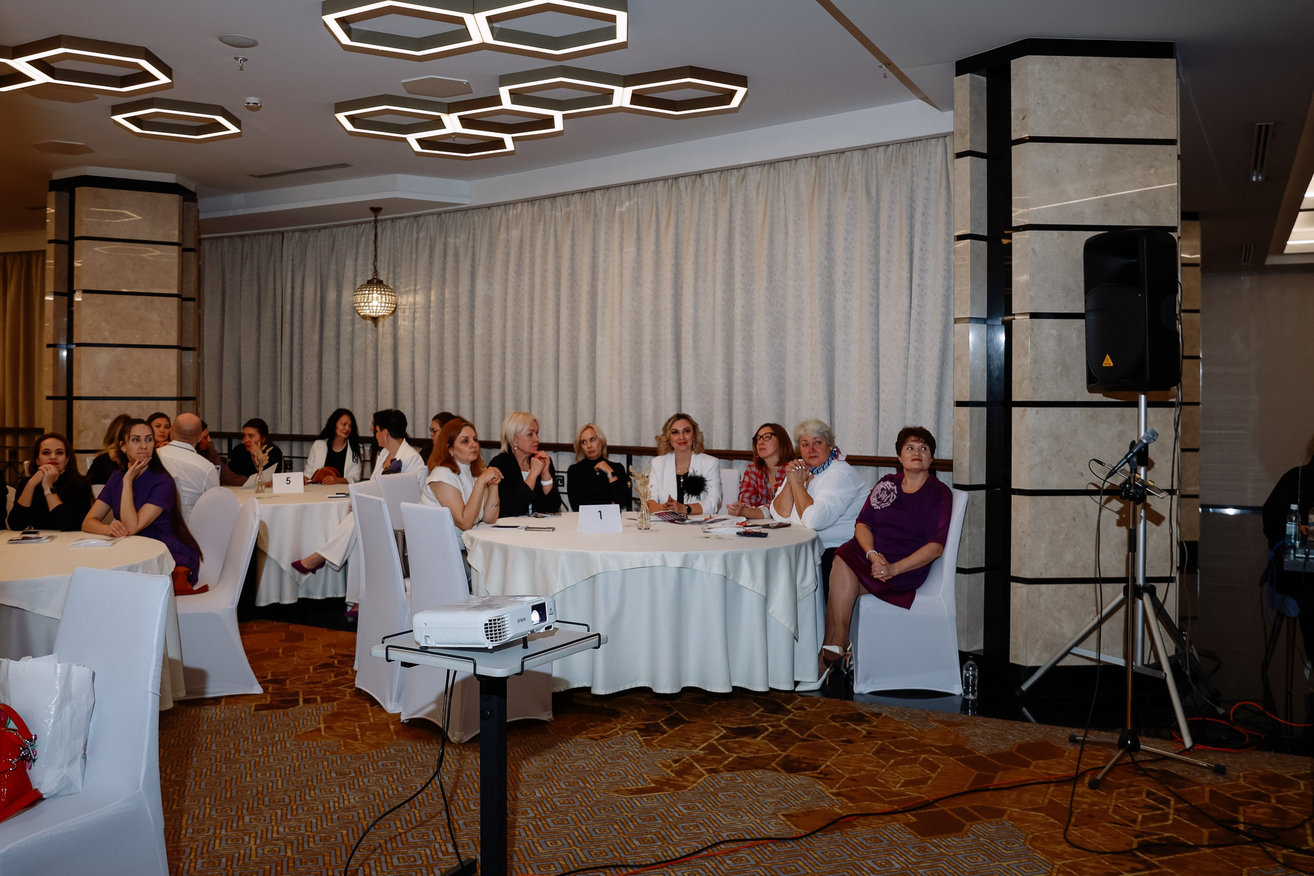 Форум SPACE в Мёде. Фотограф Юлия Мальцева