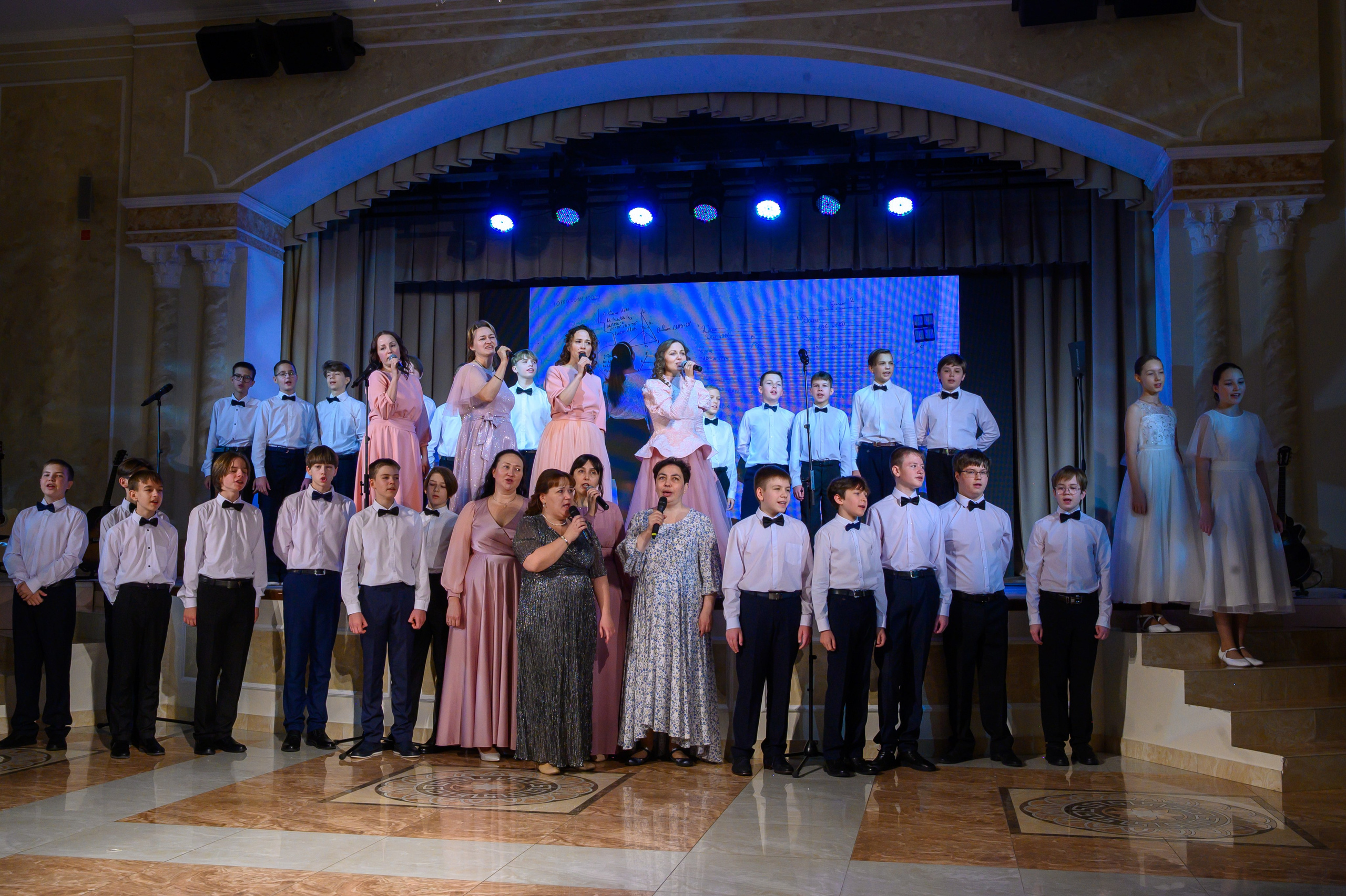 Бал ФМШ 7 класс. Фотограф новорожденных, семейный детский в Тюмени Татьяна Морозова