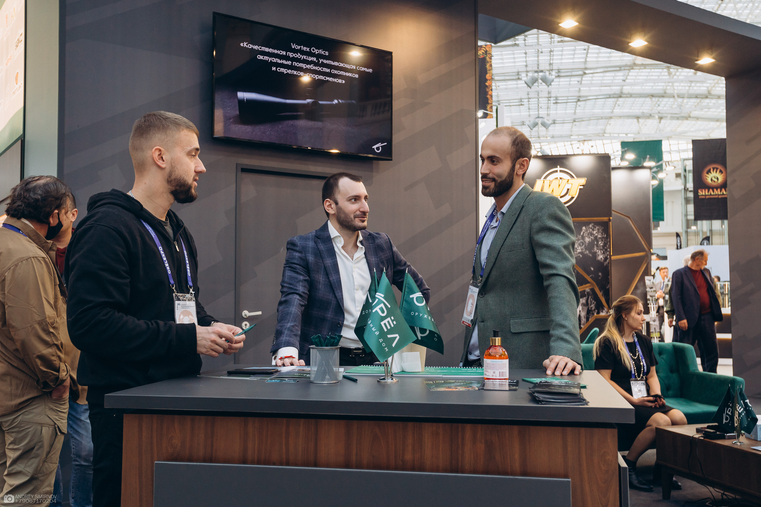 Выставка. FOTOZ Studio / Фотовидеомейкер Андрей Смирнов