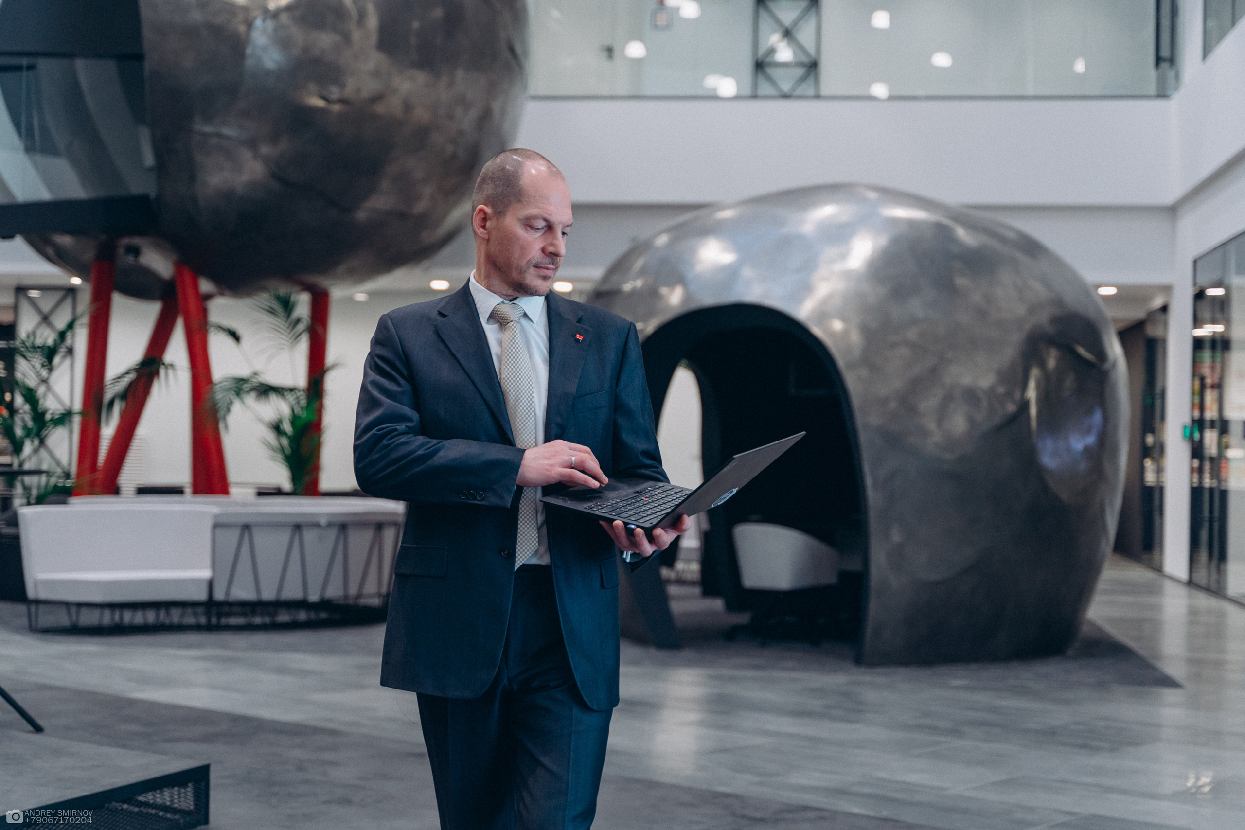 Бизнес. FOTOZ Studio / Фотовидеомейкер Андрей Смирнов