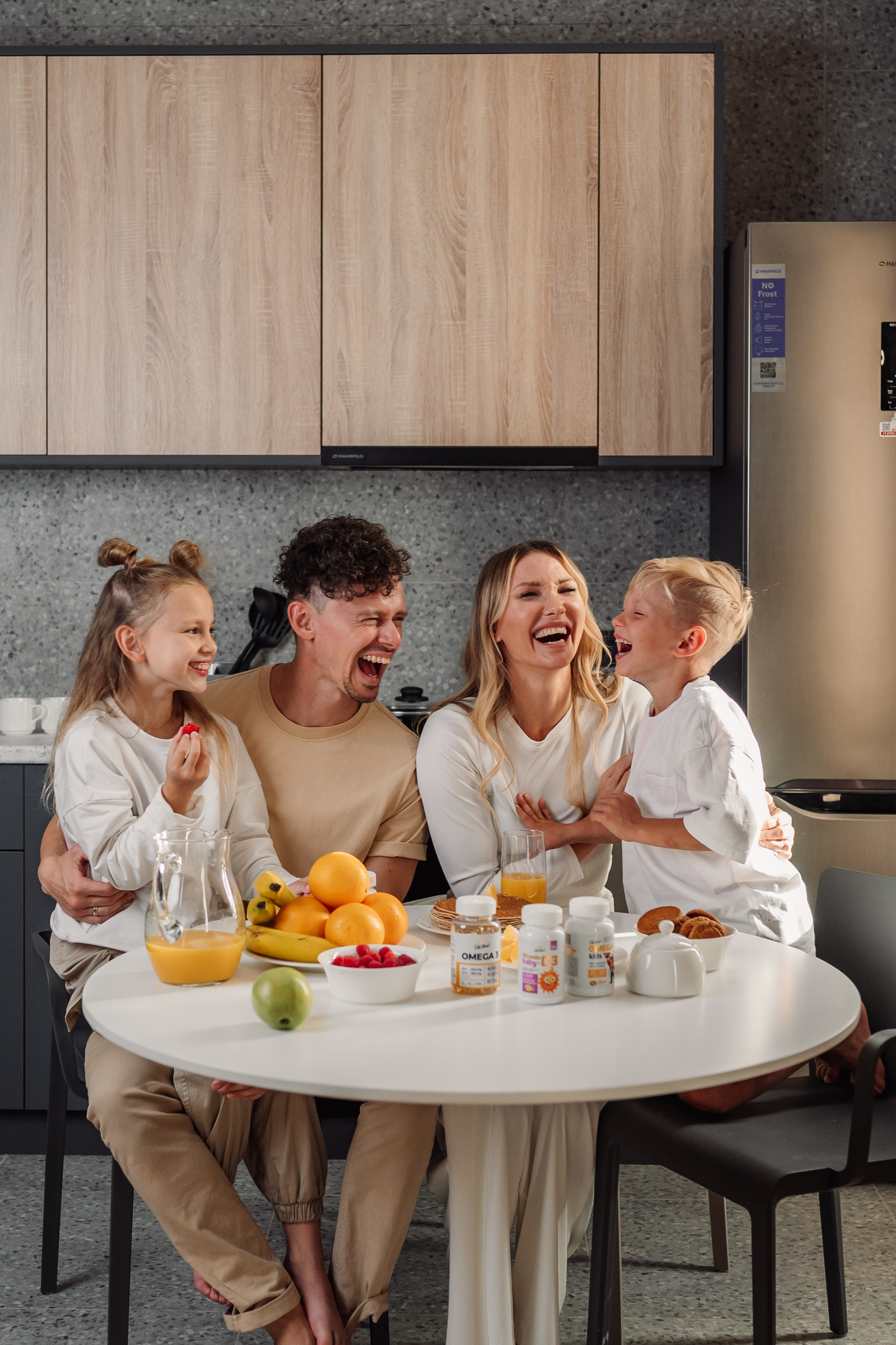 Съемка товаров для маркетплейсов (Wildberries, Ozon, Яндекс.Маркет). Фотограф товаров для соцсетей - инстаграм, вконтакте. Контент-фотограф в Москве Хныкина Лена