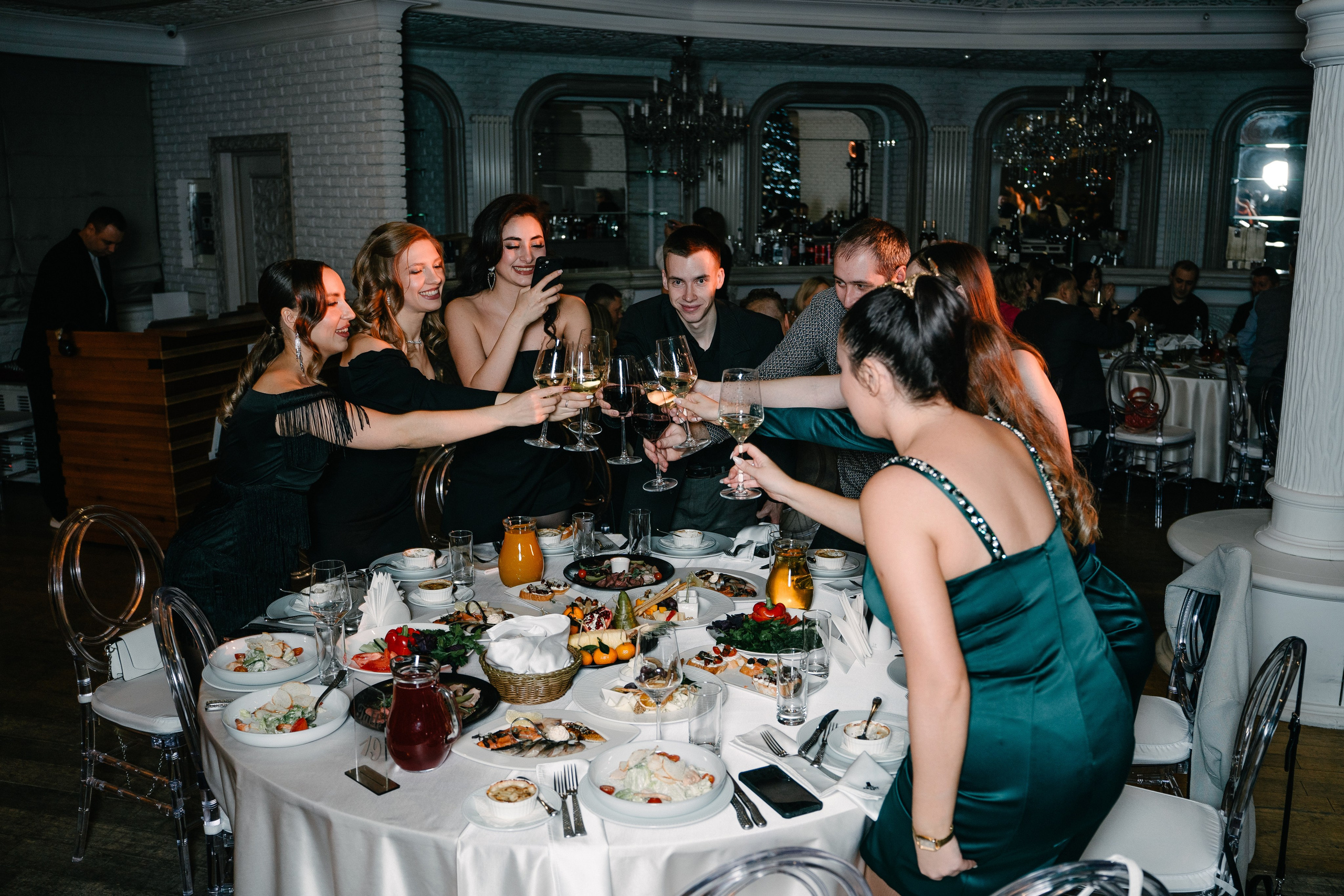 Новогодний вечер в Артисте. Свадебный и семейный фотограф в Воронеже Анастасия Бойко