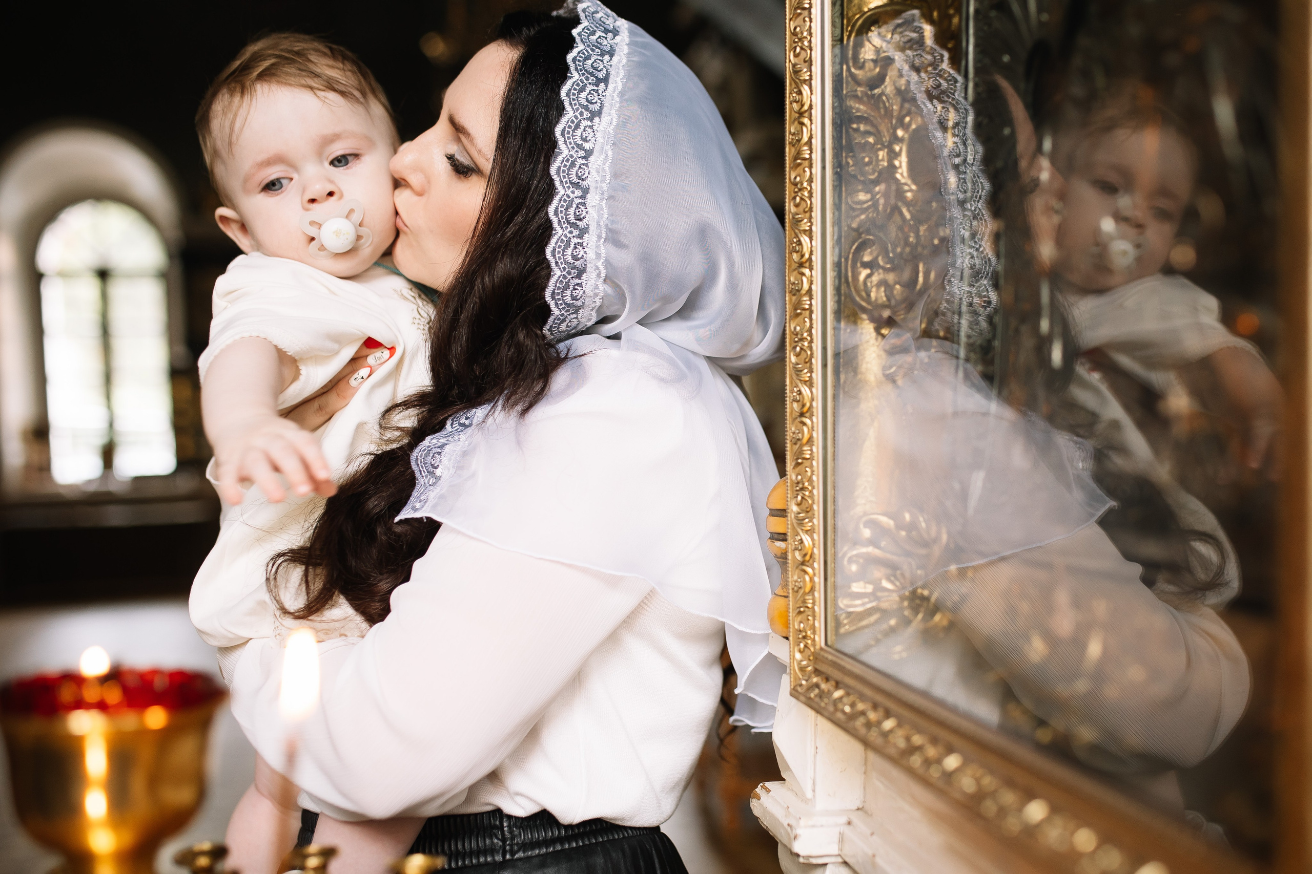 Фотосъемка крещения Крещение в храме. Свадебный фотограф Калуга Москва Диана Румянцева