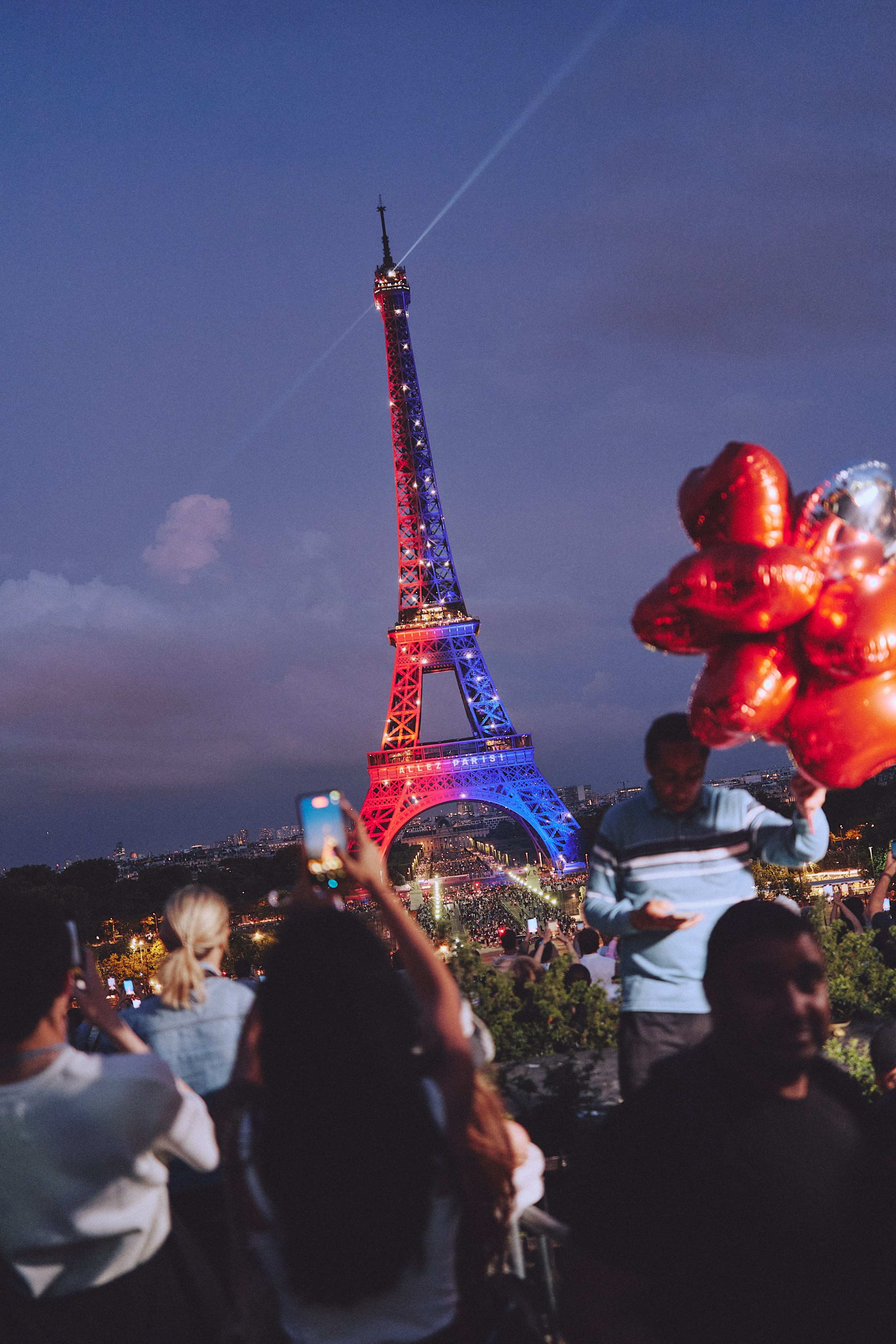 REPORTAGE: PSG — European Champion Paris. Parc des Princes 31.05.2025. Eduard Savosin | Documentary & Portrait Photographer in Paris