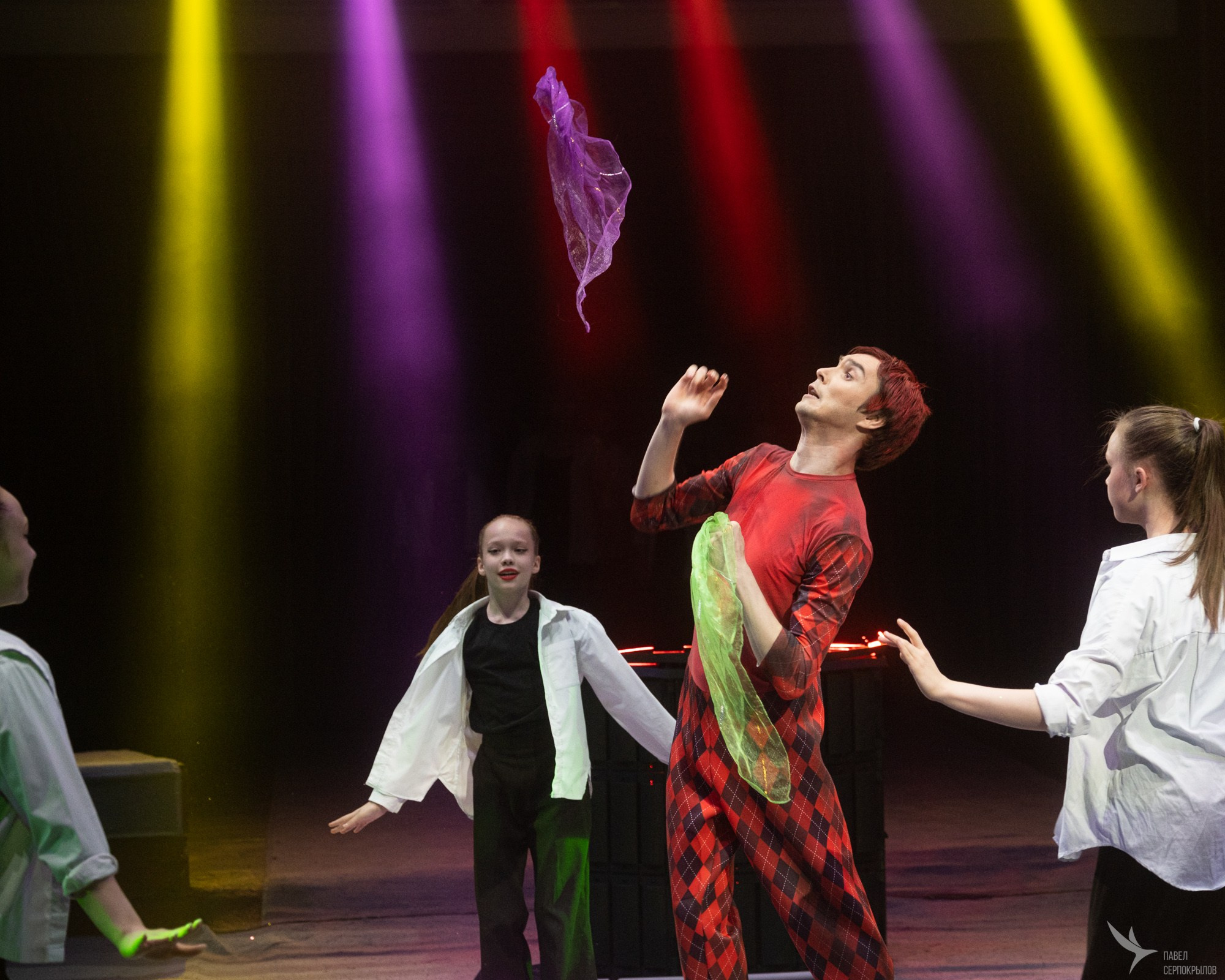 Гала-представление ЭВОЛЮЦИОНЕРЫ. Репортажный фотограф в Казани Павел Серпокрылов