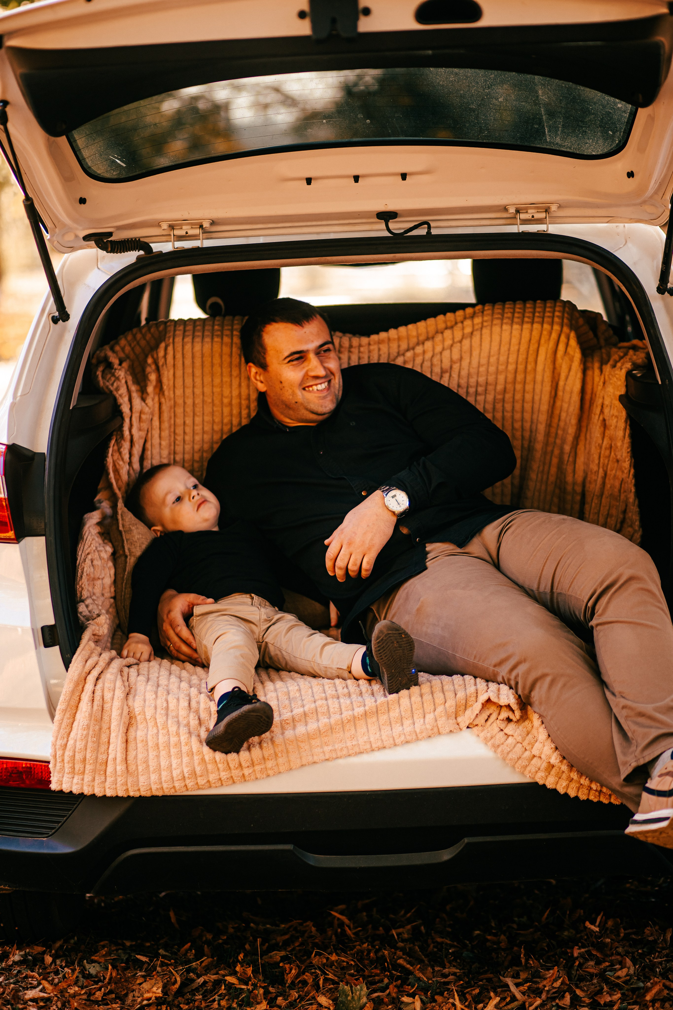 Семейная фотосессия в парке. Свадебный фотограф Кропоткин Краснодар