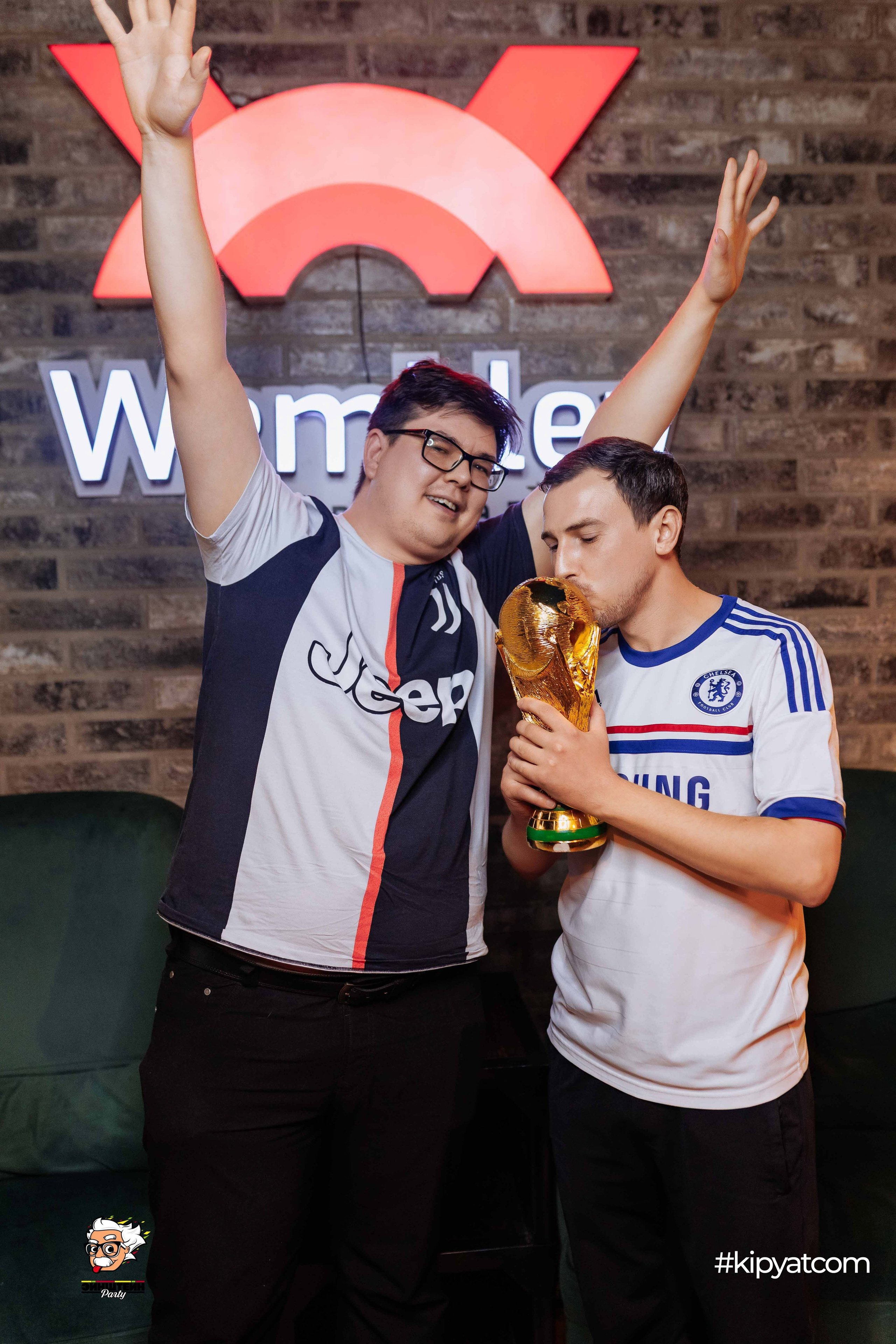 Эйнштейн Party