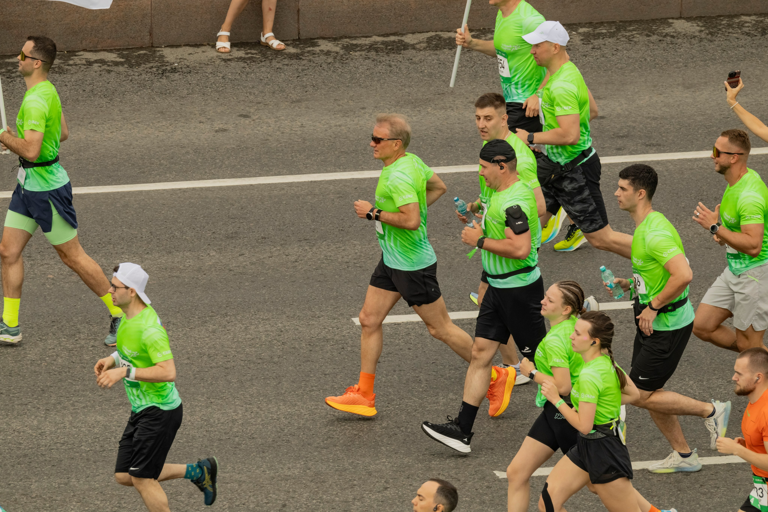 Сбер Зелёный Марафон 2025 Балчуг. Репортажный, event, концертный и backstage фотограф из Москвы Виталий Кривцов