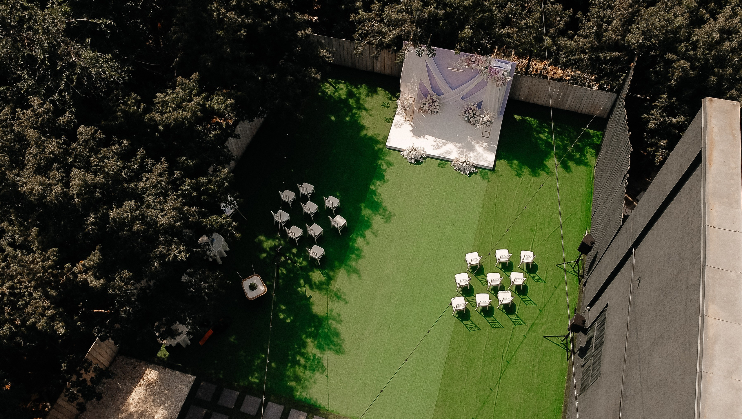 А&А — фотосессия на стадионе. Свадебный фотограф в Оренбурге Илья Володьков