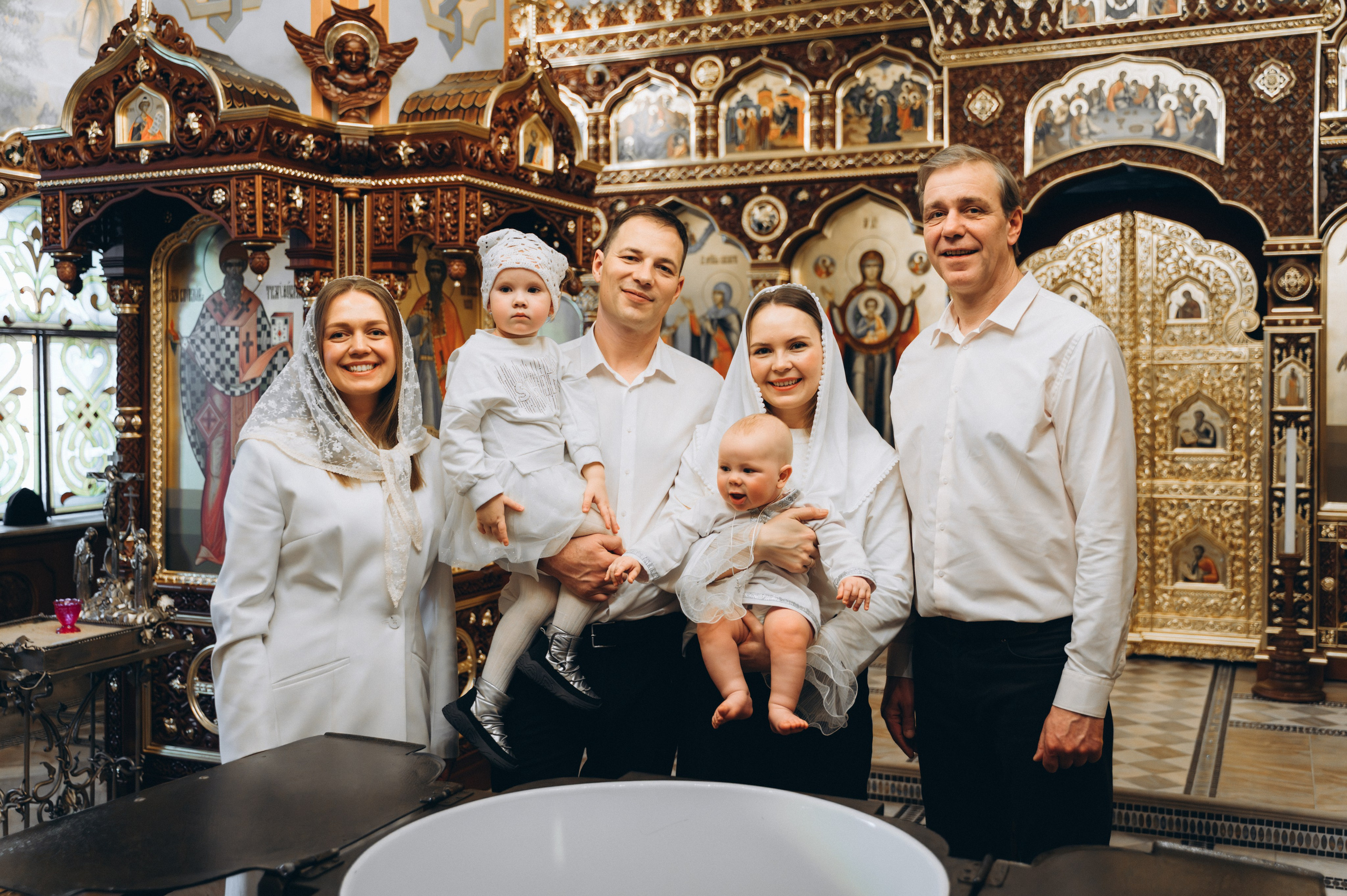 Крещение Фёдора (Храм Всех Святых) криптовый. Семейный фотограф в Минске Дарья Дреко