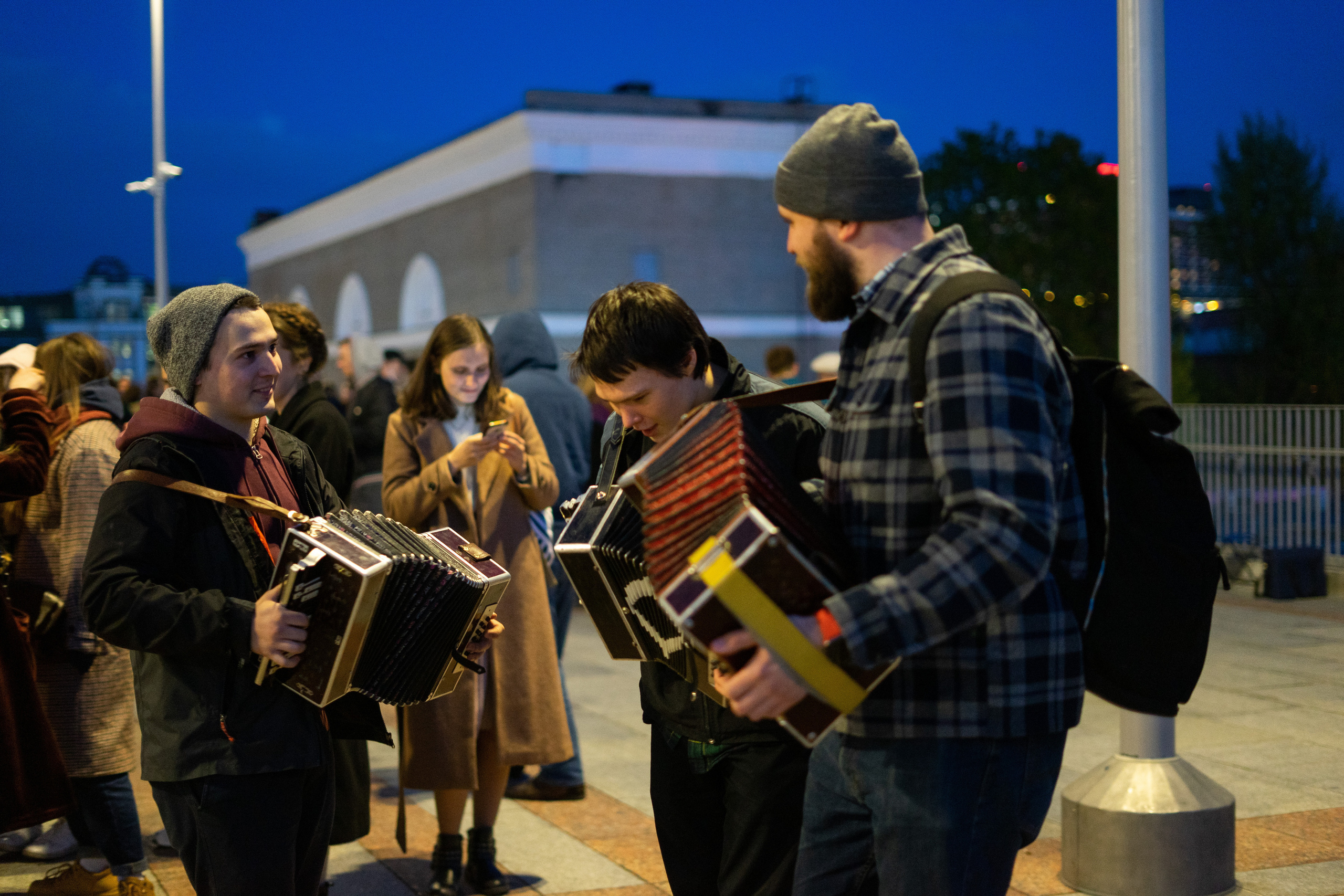 Вечерка на Патриаршем мосту. Фотограф Павел Шальнев