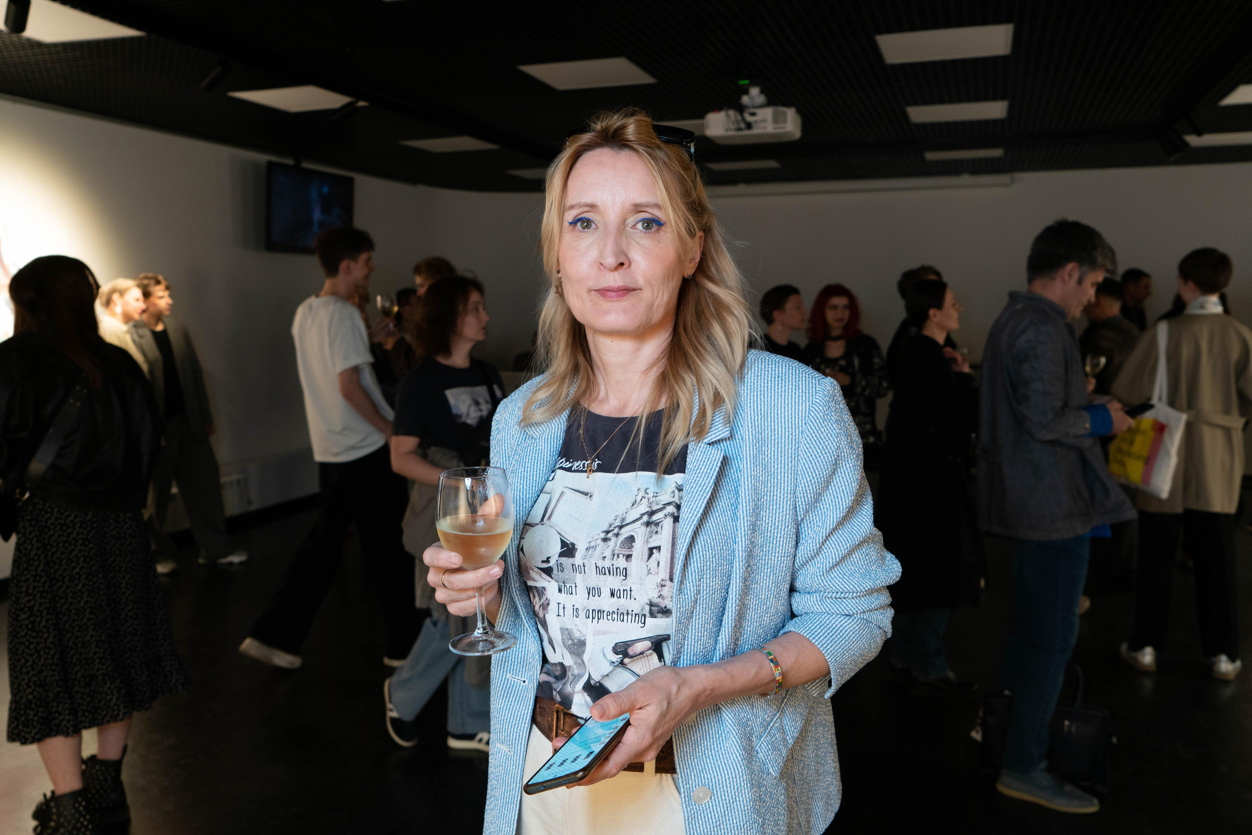 Открытие выставки «Щупальца длиннее ночи». Фотограф Павел Шальнев