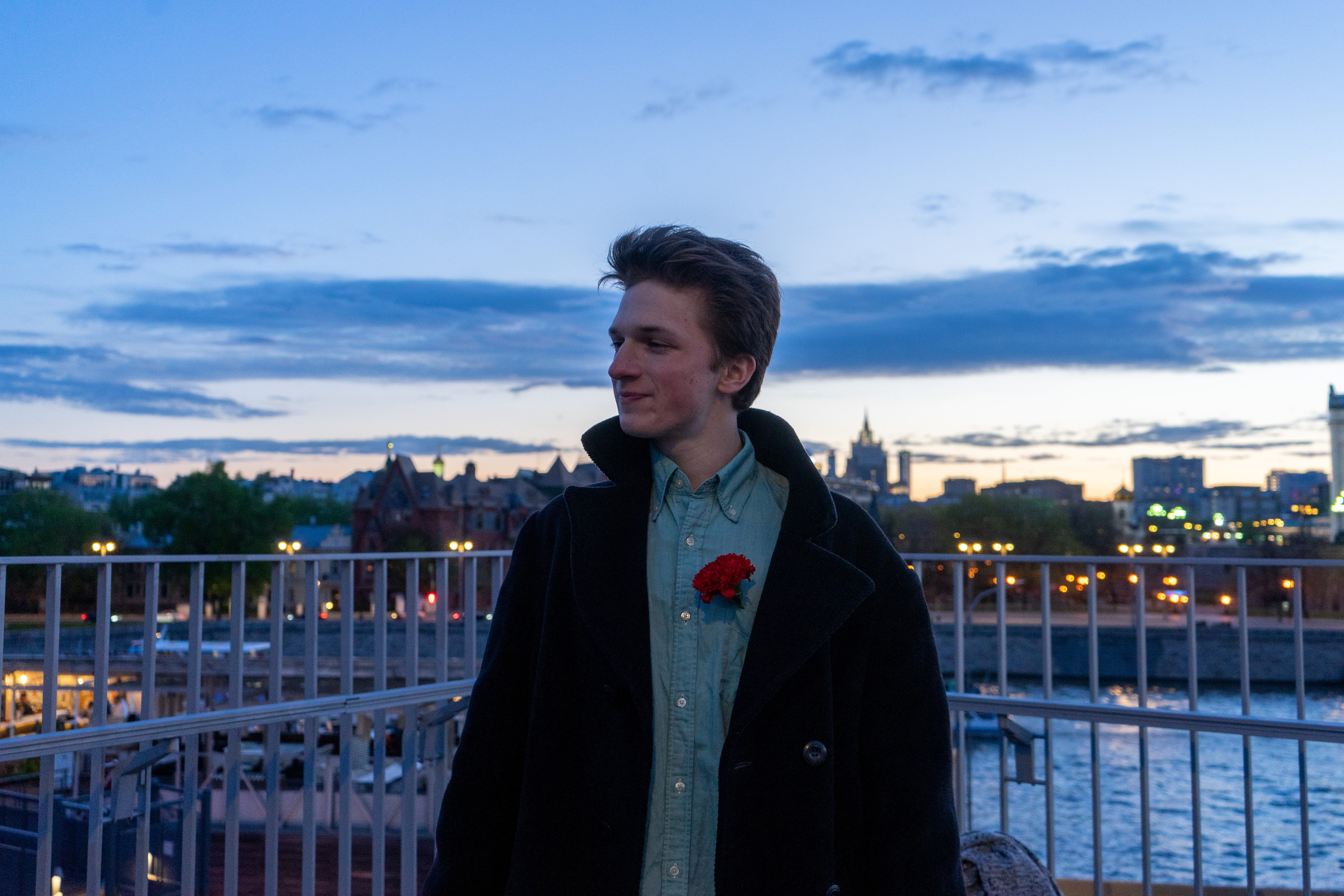 Вечерка на Патриаршем мосту. Фотограф Павел Шальнев