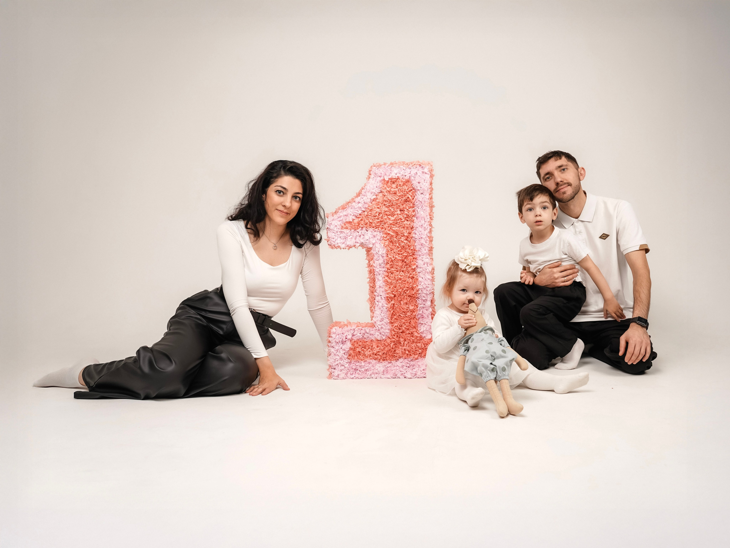 Семейная съемка на циклораме. Анна, фотограф Москва, Зеленоград