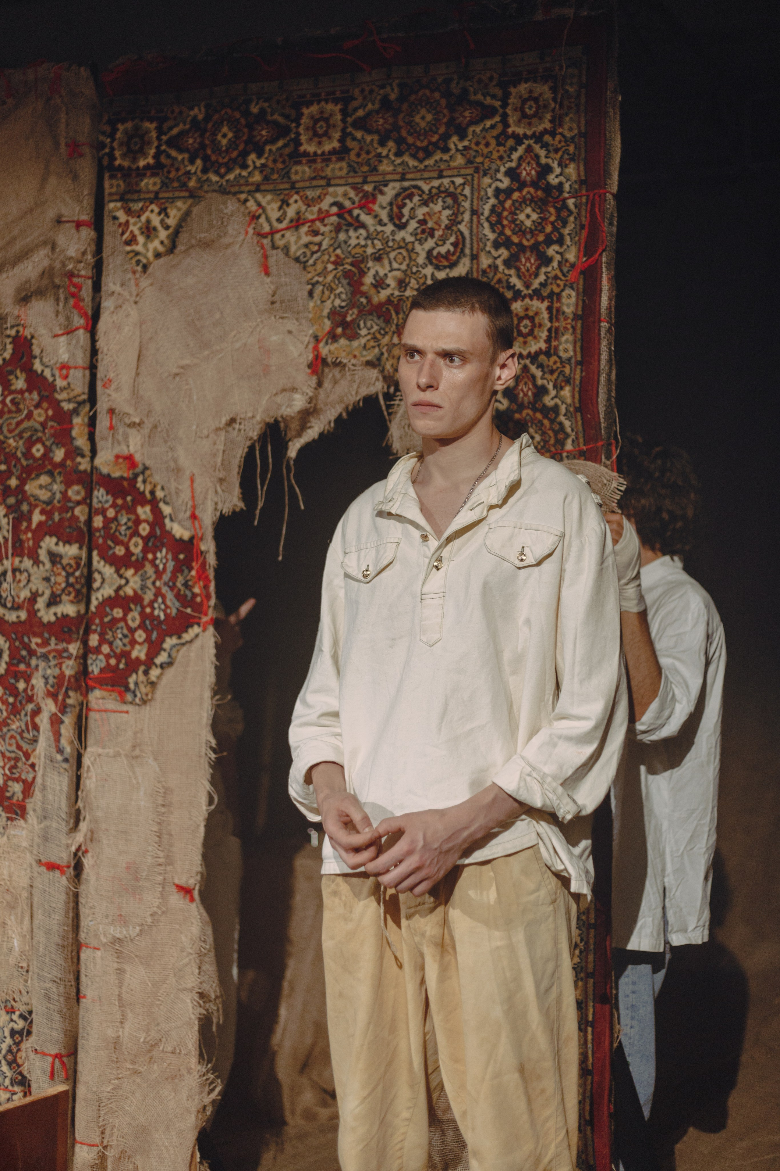 Бэкстейдж. Репетиция спектакля «П.О.Л.Е.» ӨЙ ТЕАТРа. Екатерина Жабская Фотограф Видеограф Контент-мейкер Москва