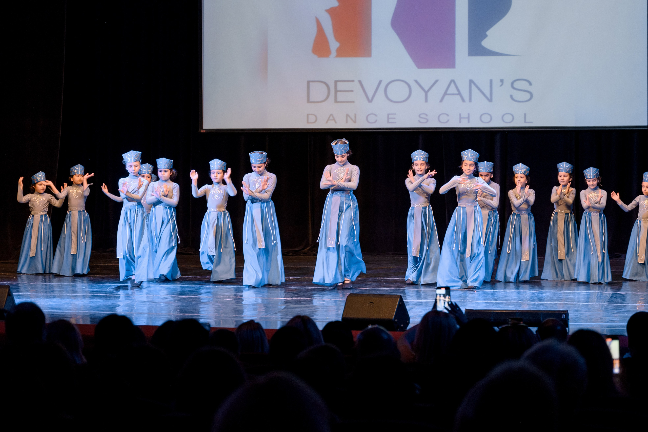 Театр. Главная