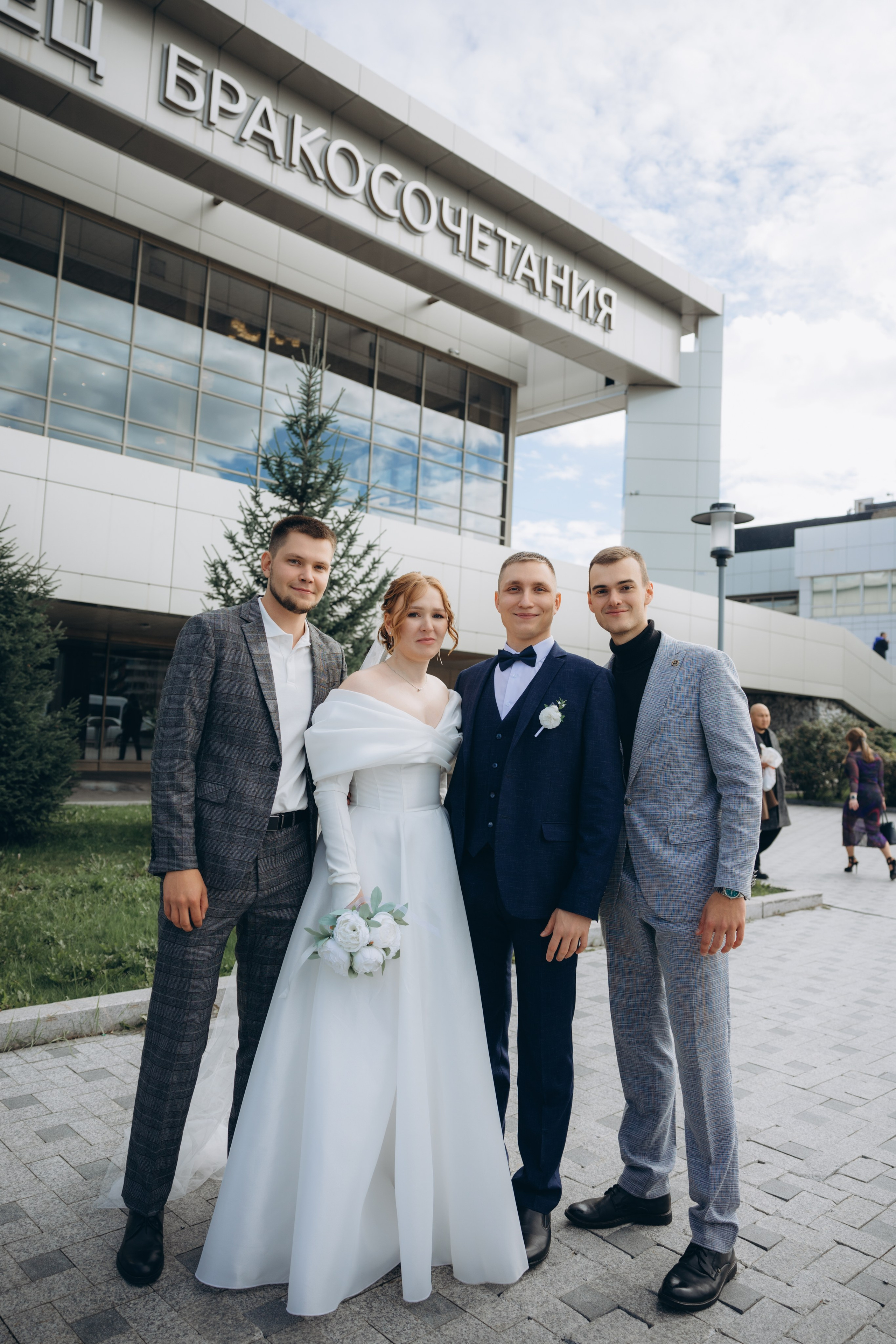 Иван и Елена. Свадебный, семейный фотограф в Иркутске Светлана Макаричева