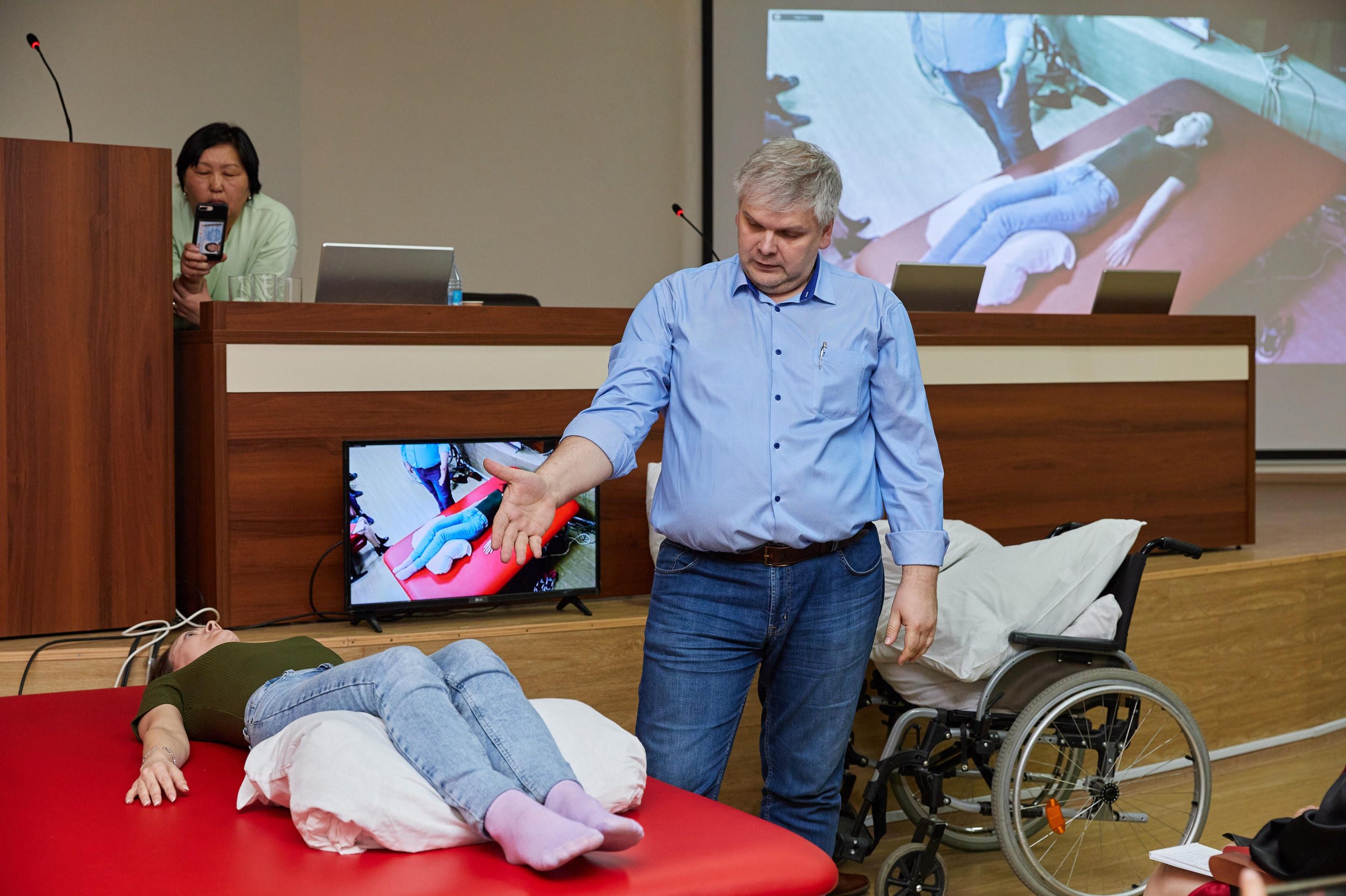 Врачебная конференция. Контент-фотограф в Абакане Наталья Нагибина