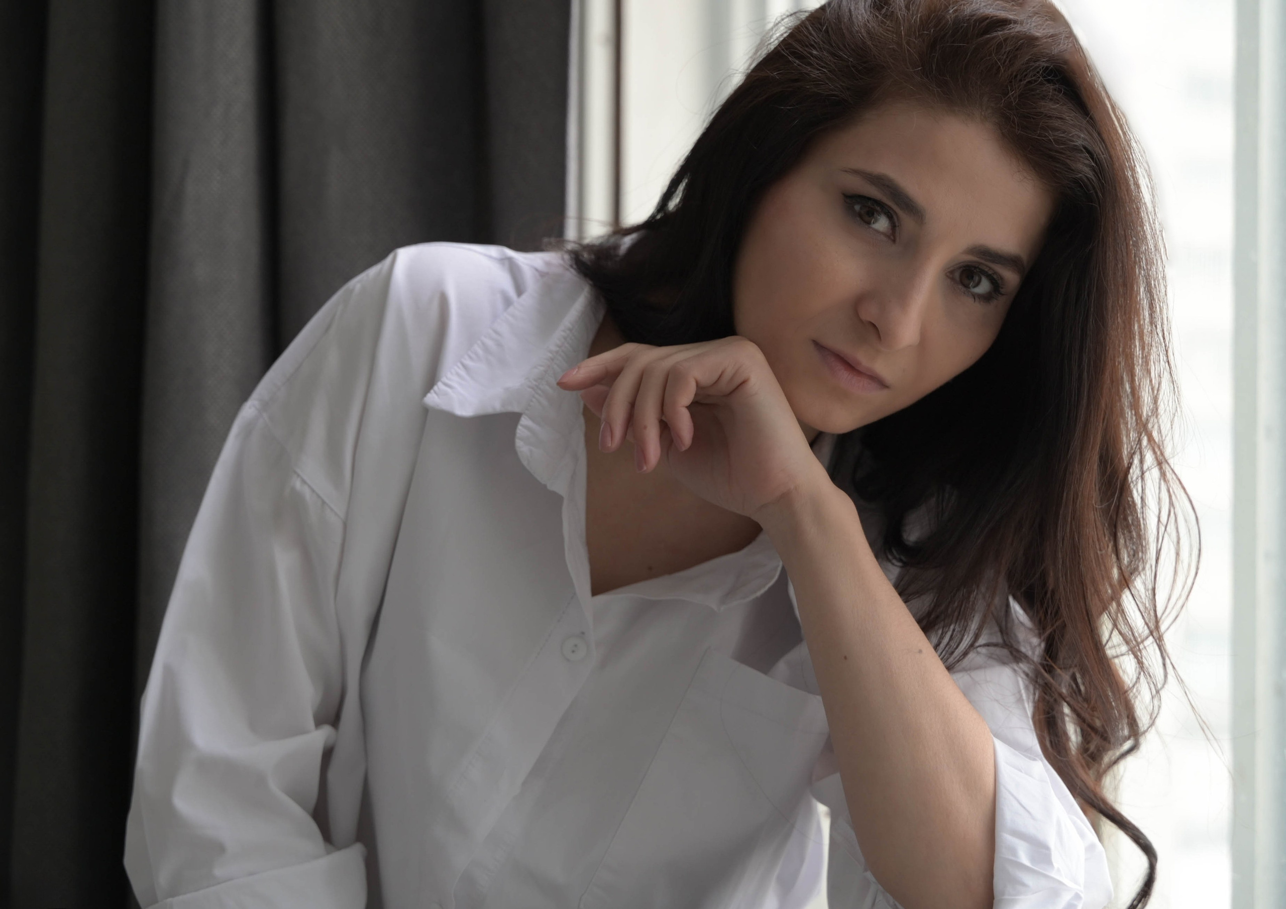 Женская фотосессия в студии для Аревик. Портретный фотограф в Москве Казьмина Олеся