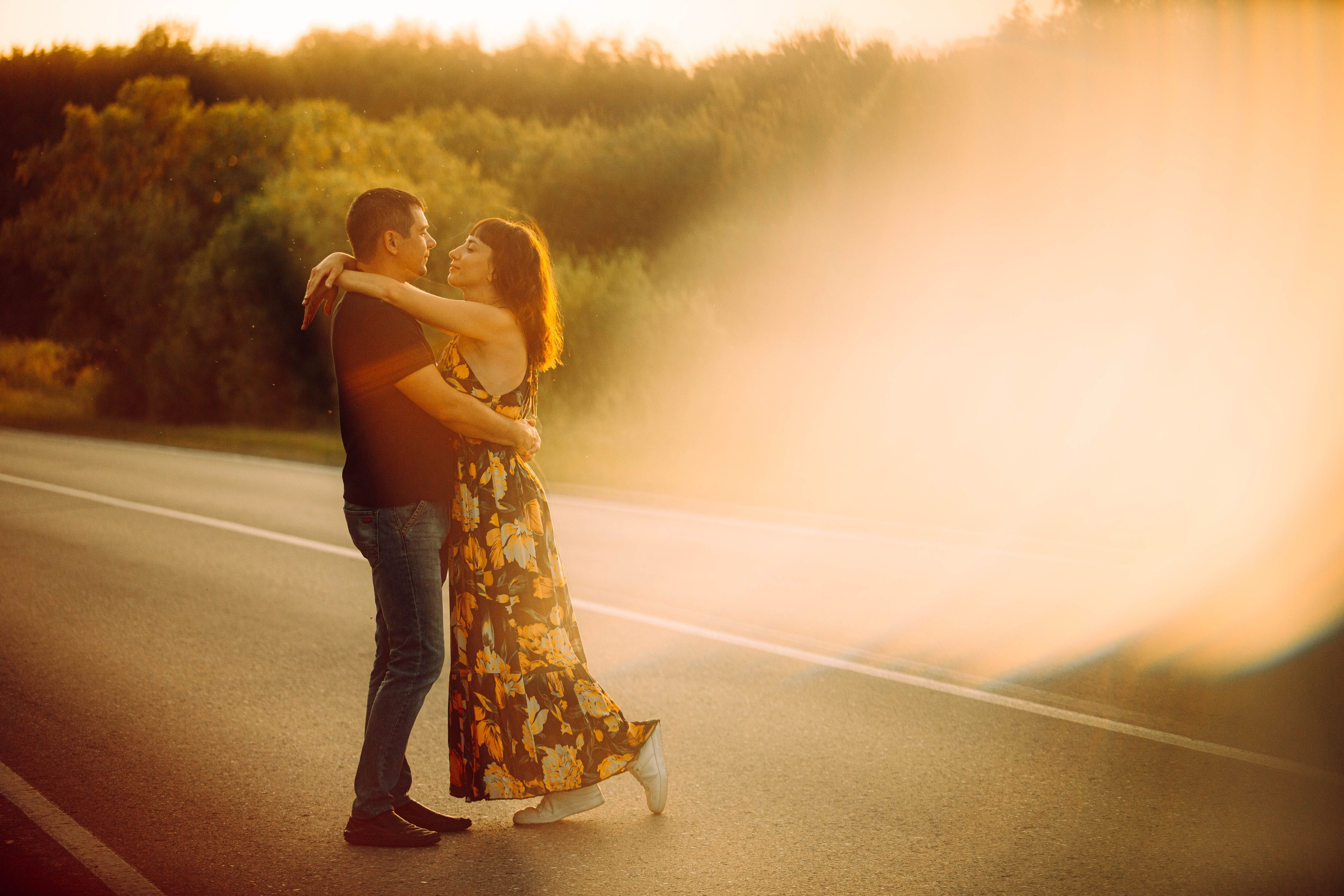 На закат. Арт-фотограф Крис Л. в Тобольске: портрет, семейные, свадьбы