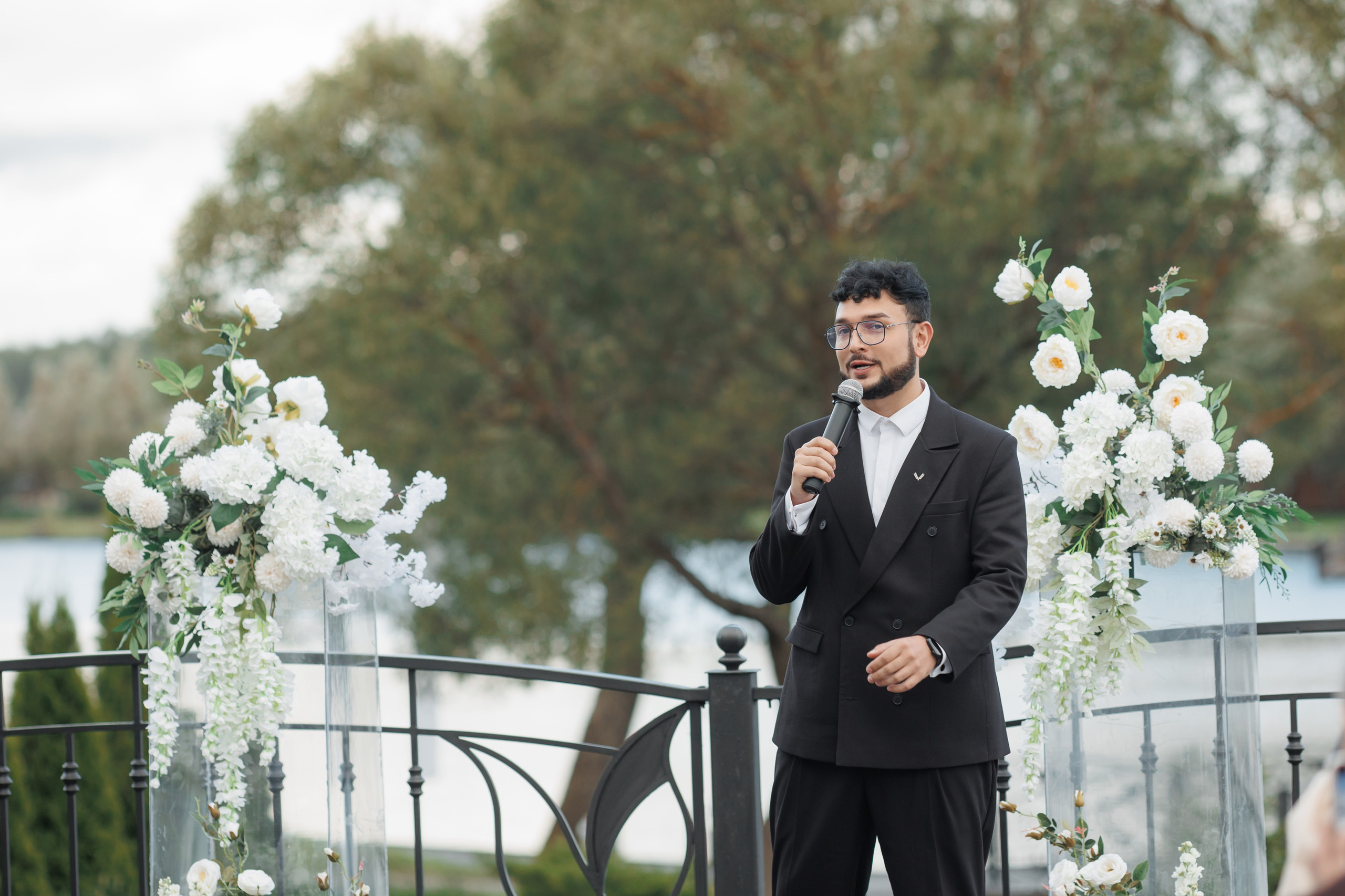 Регистрация в отеле Fish Point, ЗАГС Бутово, прогулка в Остафьево. Свадебный и репортажный фотограф (Москва, Королев и другие)