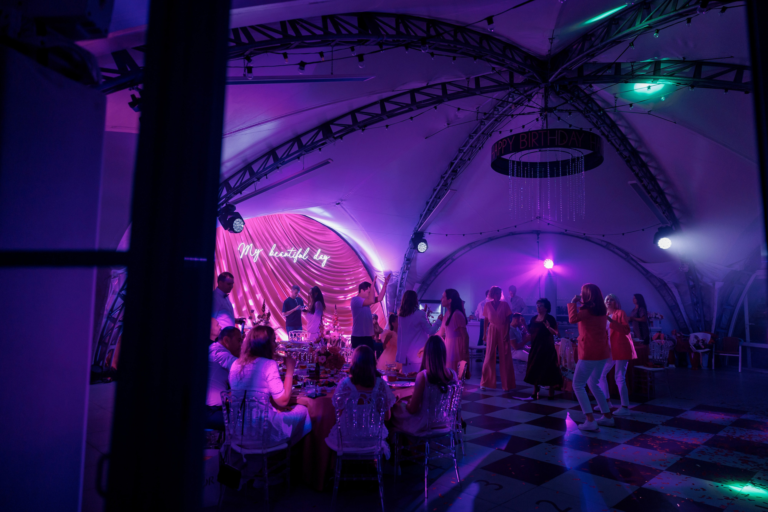 День Рождения Татьяна. Свадебный фотограф в Иркутске Сапаров Александр