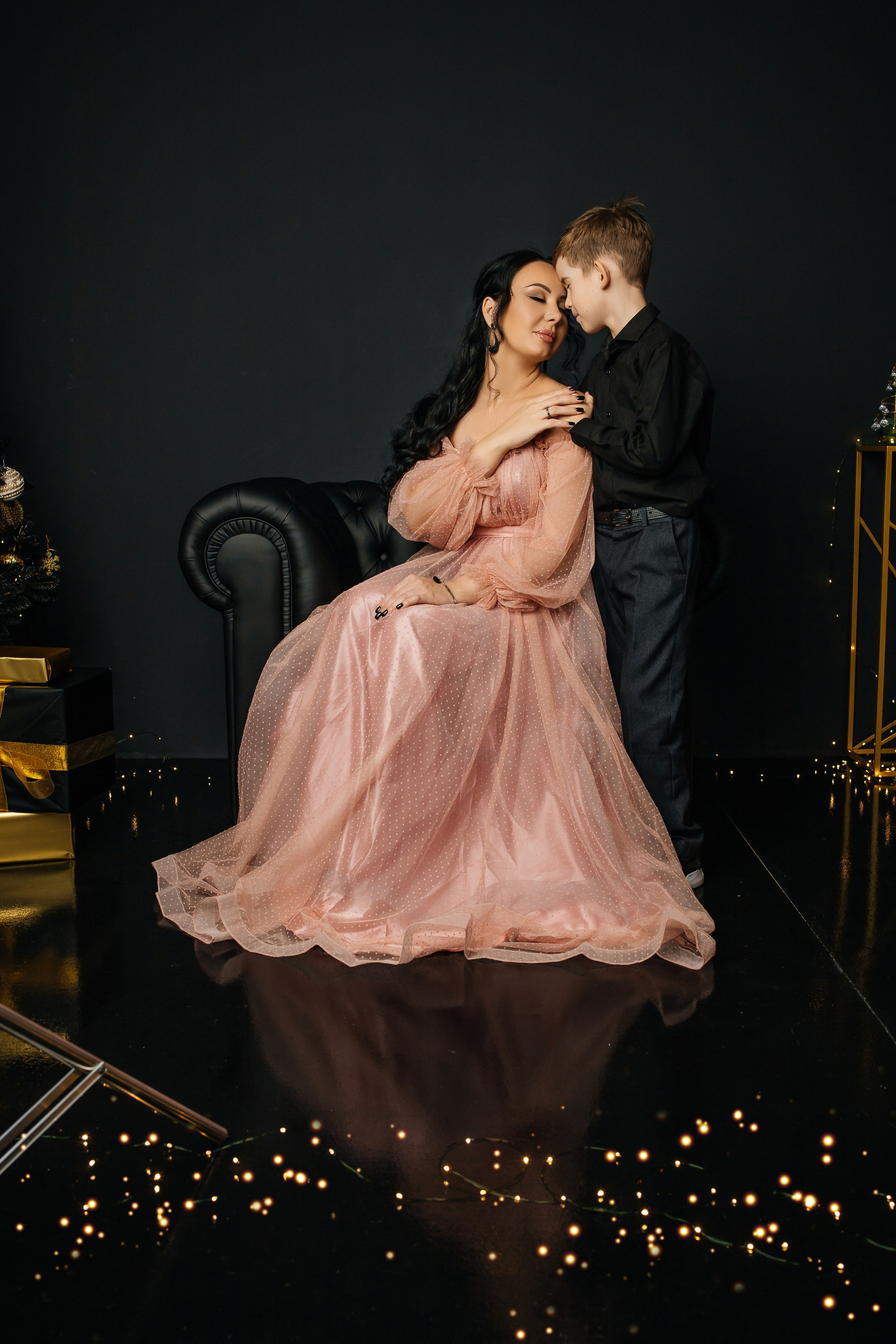 Оля с детками.Новогодняя