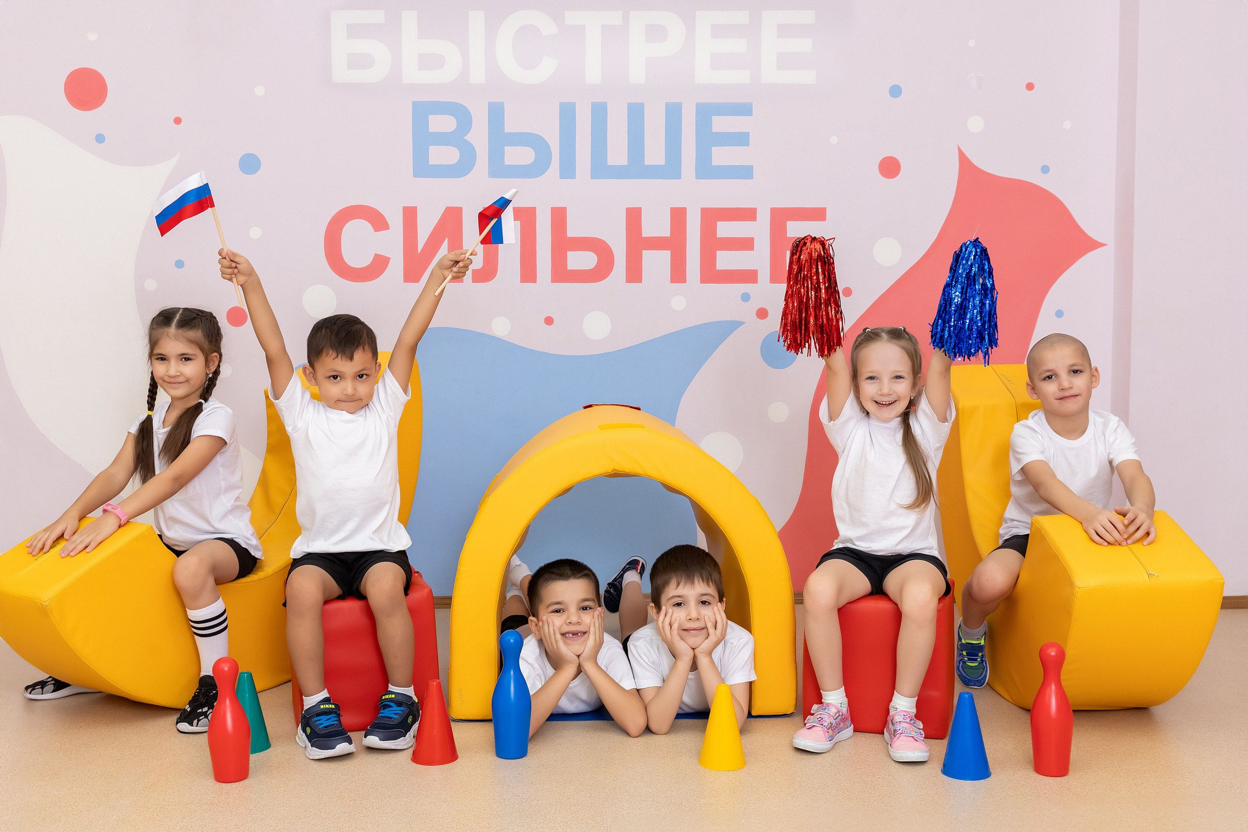 Примеры фото ДЕТСКИЙ САД. Фотограф Радужный ХМАО, Школьный фотограф, семейный фотограф, выпускной альбом