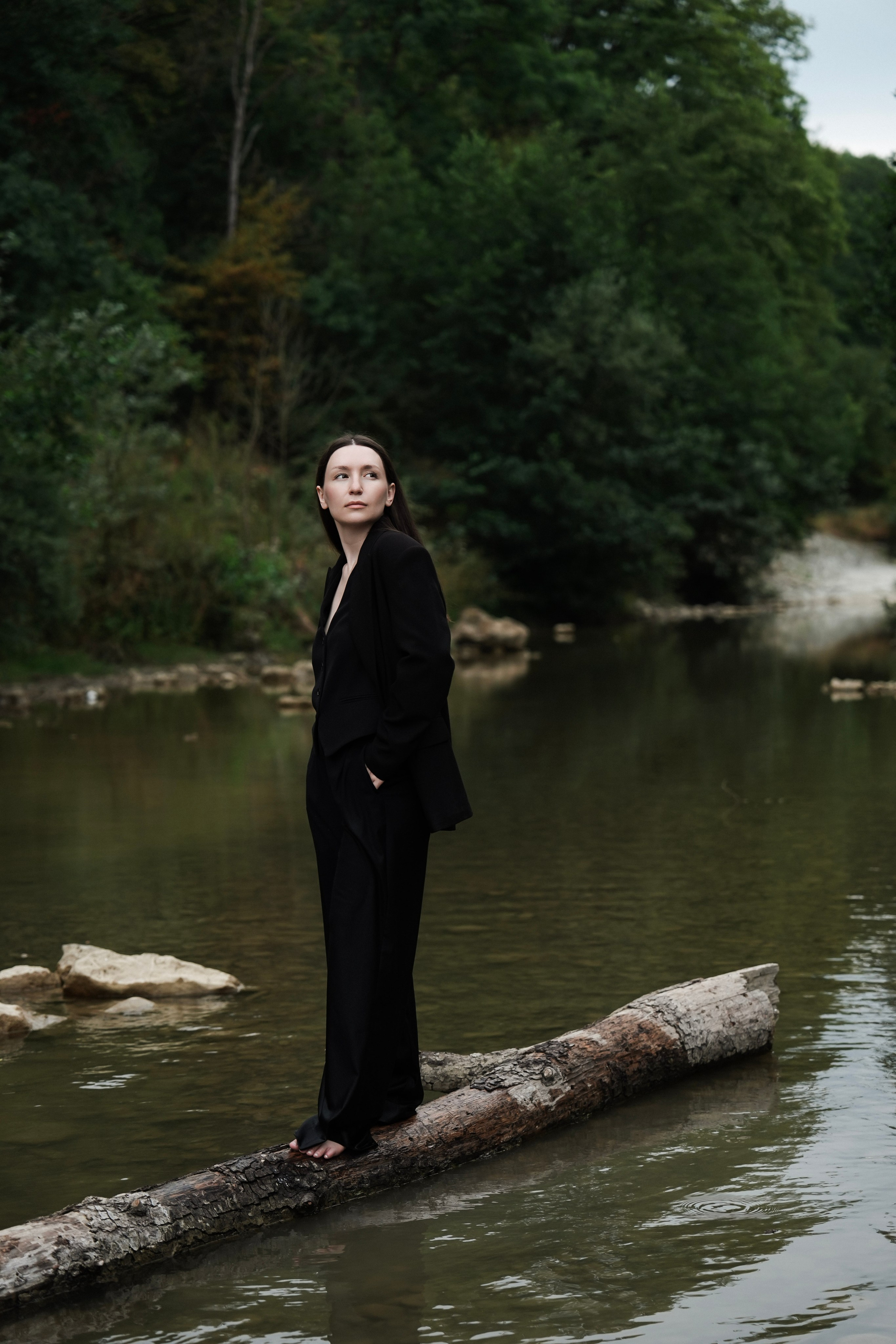 Инна в лесу. Фотограф с психологическим образованием