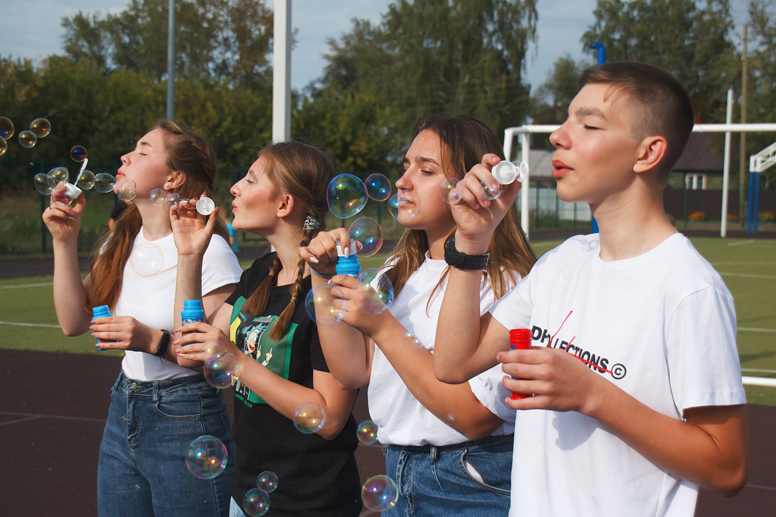 Выпускной альбом 2023. Фотограф и видеограф в Омск/Москва Сащенко Лера