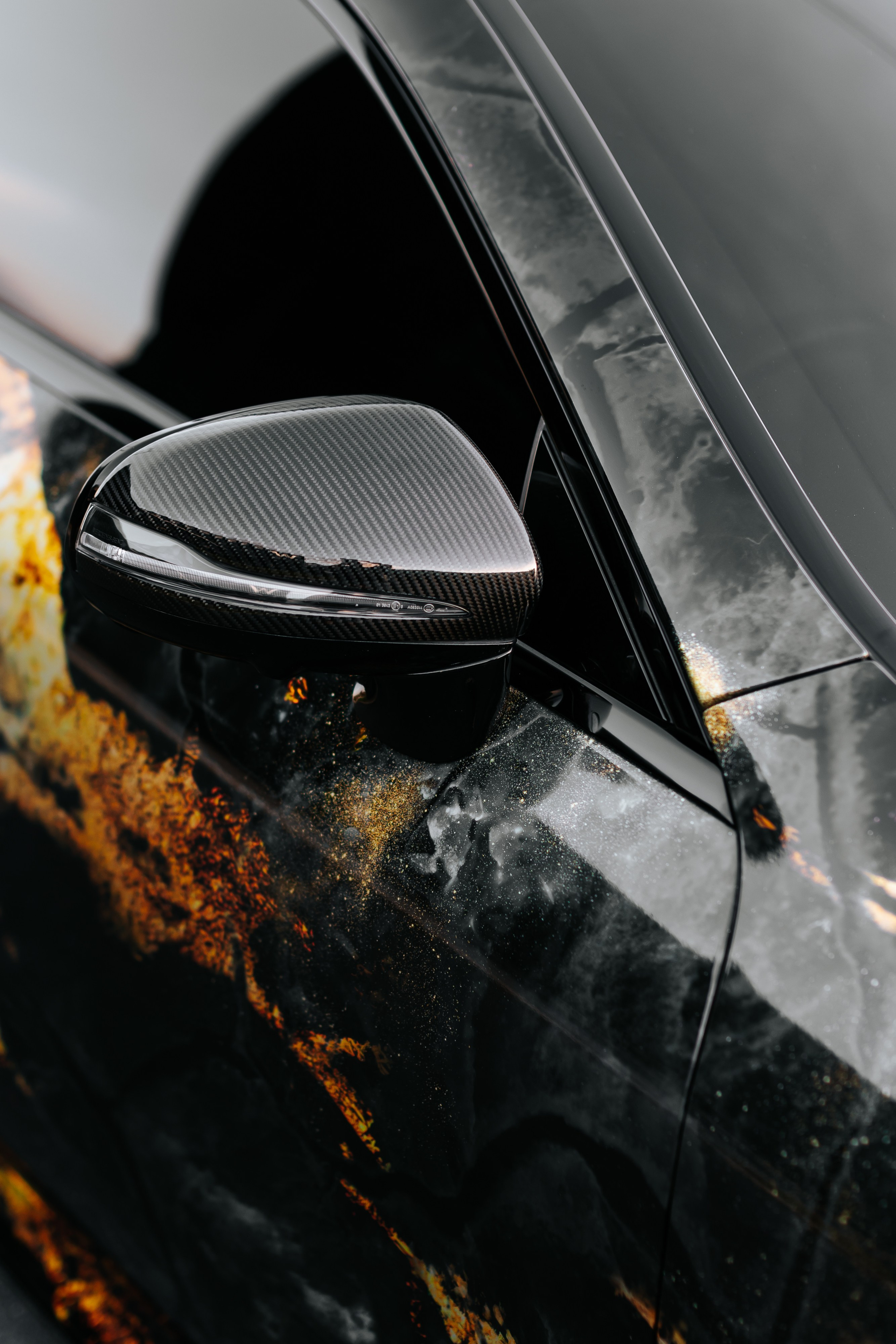 Mercedes Benz E 53. Фотограф в на Пхукете Сергей Войлоков